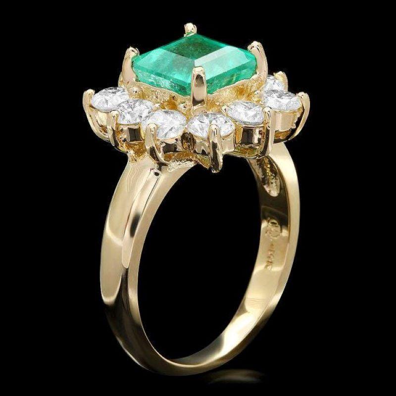 Mixed Cut 3.40ct Natural Emerald & Diamond 14k Solid Yellow Gold Ring For Sale