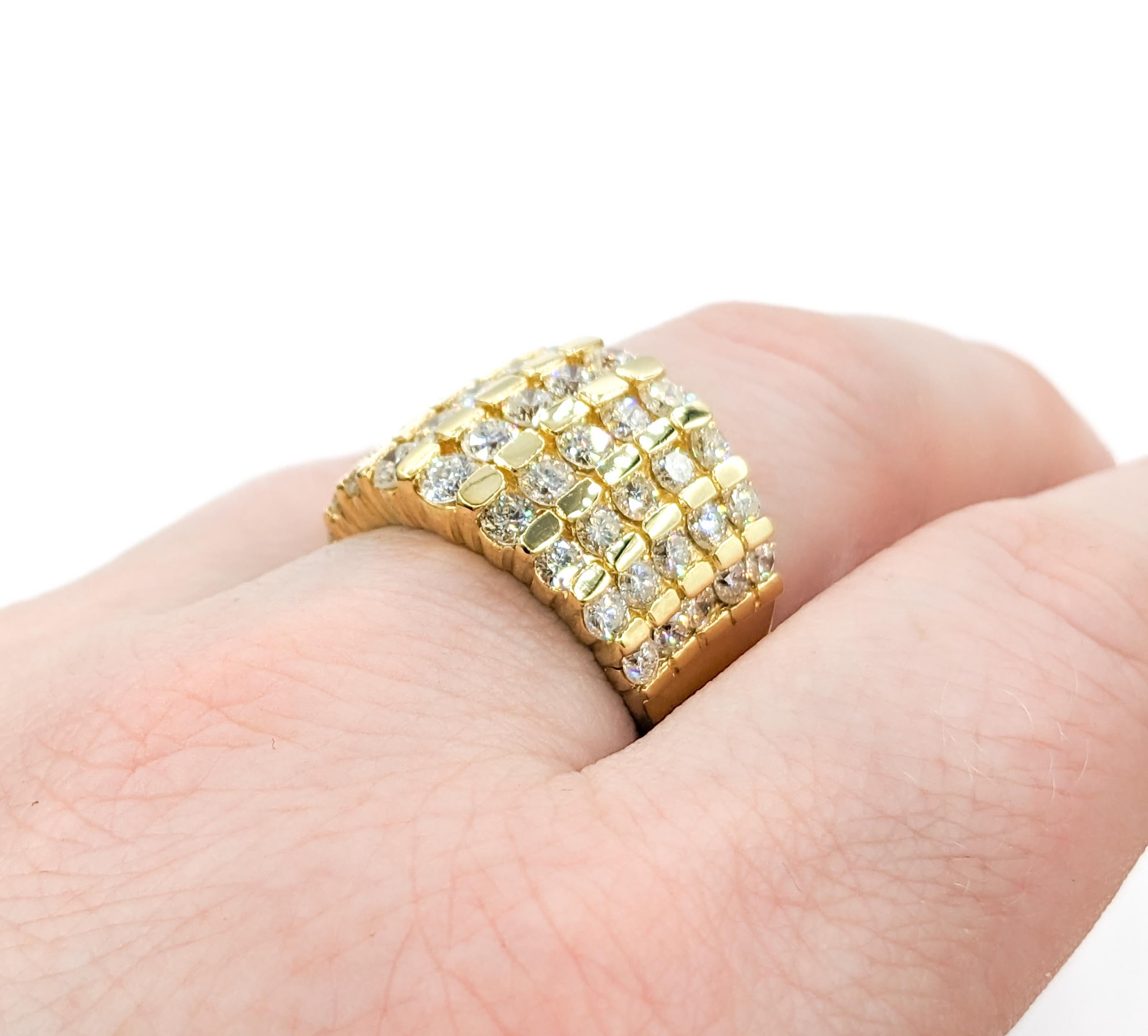 Modern 3.40ctw Diamond 9-Row Ring In Yellow Gold For Sale