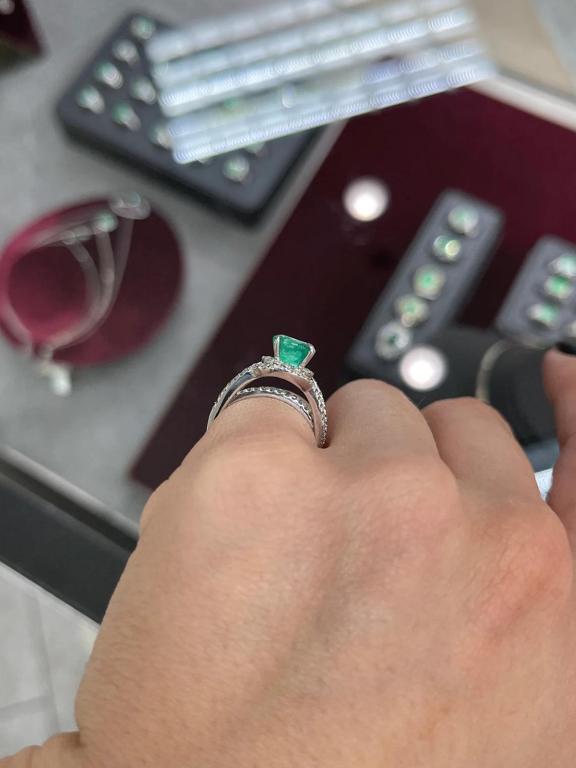 3.40tcw 14K Colombian Emerald-Round Cut & Diamond Halo Engagement Ring For Sale 2
