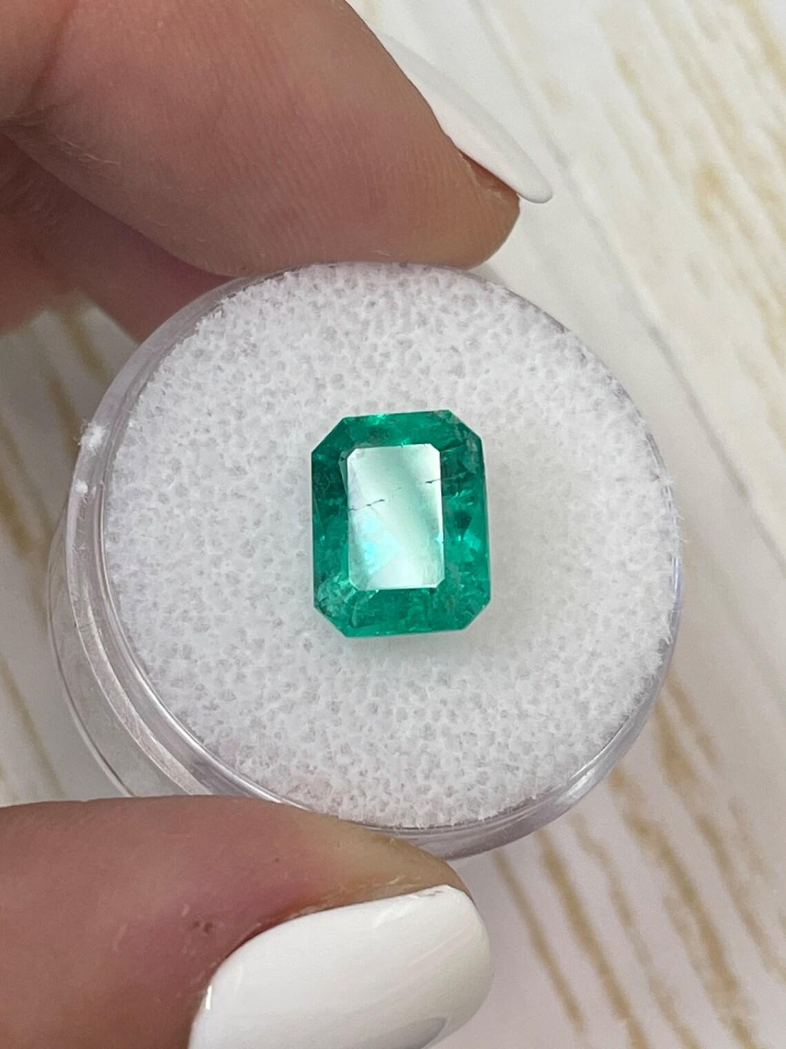 Femenino o masculino Esmeralda colombiana verde azulada mediana de 3,41 quilates 10x8 - Piedra auténtica del mes de mayo en venta