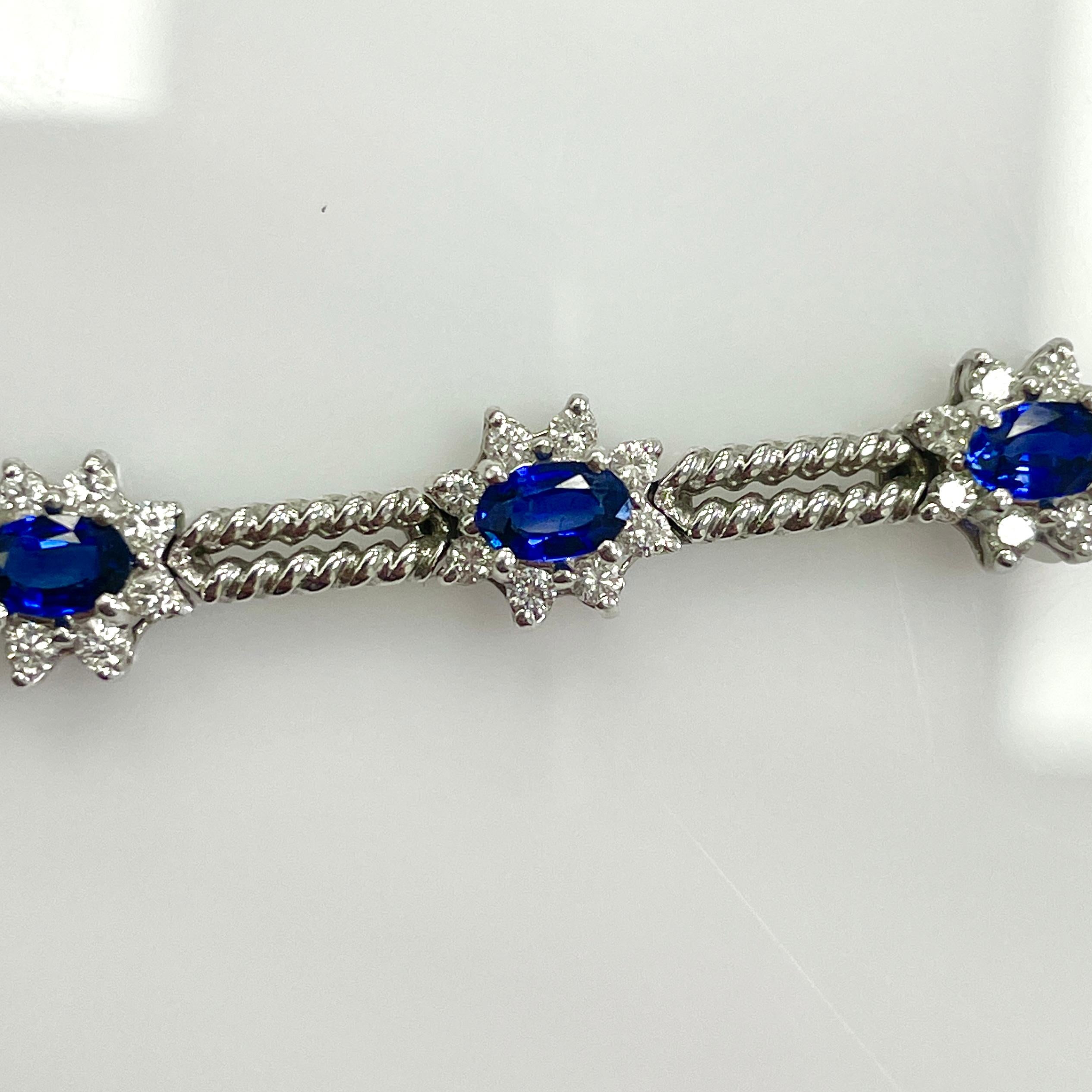 Oval Cut 3.41 Carat Blue Sapphire & Diamond 14K White Gold Bracelet For Sale