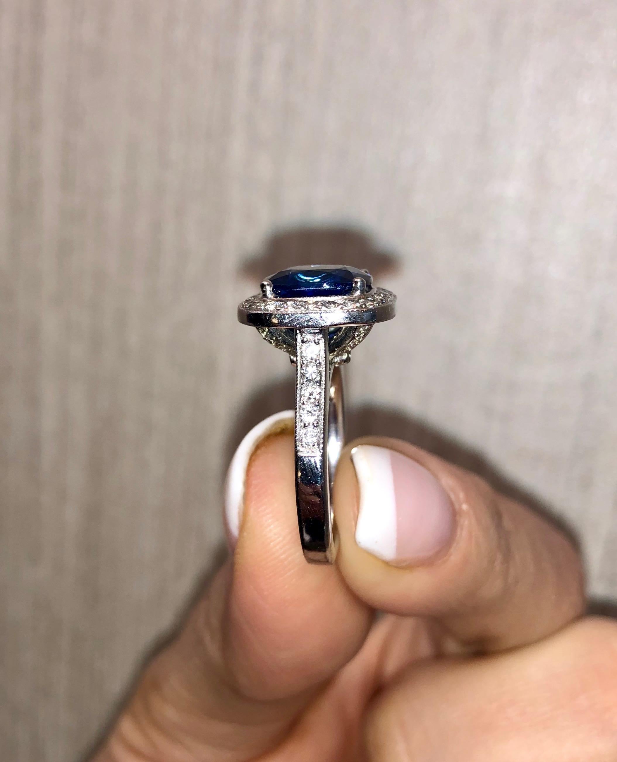 3.41 Carat Cushion Cut Natural Blue Sapphire Platinum Ring With Diamond Halo  In New Condition For Sale In Little Neck, NY