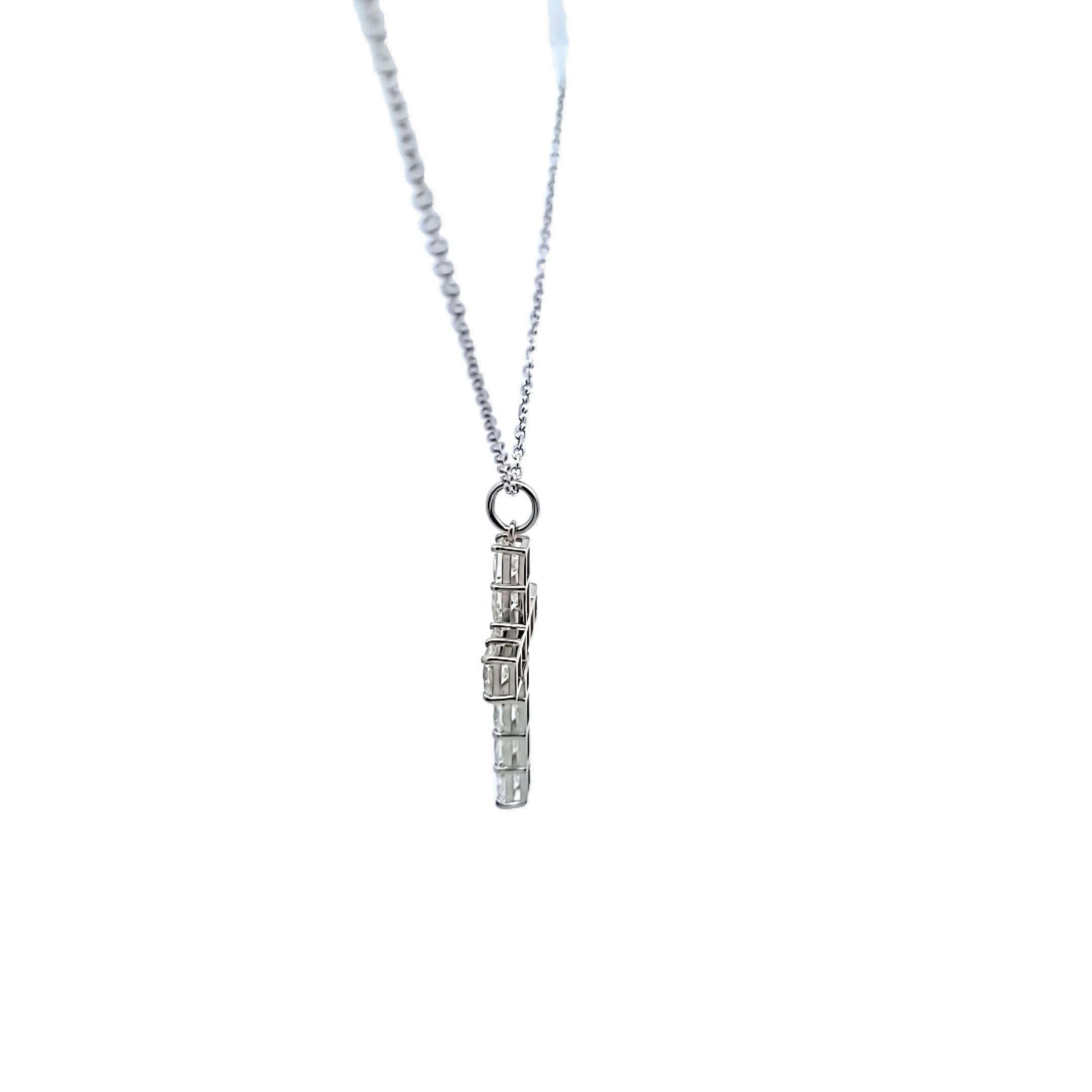 Title:
3.41 Carat Princess Cut G-J-H SI1-VS2-VS1 Diamond Platinum 14 Karat Gold Pendant Necklace
Style:
Pendant
Metal:
Platinum 14 Karat Gold
Gemstone 1:
0.7 Carat Diamond
Number of Stones:
1
Color:
G
Clarity:
SI1
Shape:
Princess Cut
GIA:
DIAM PR G