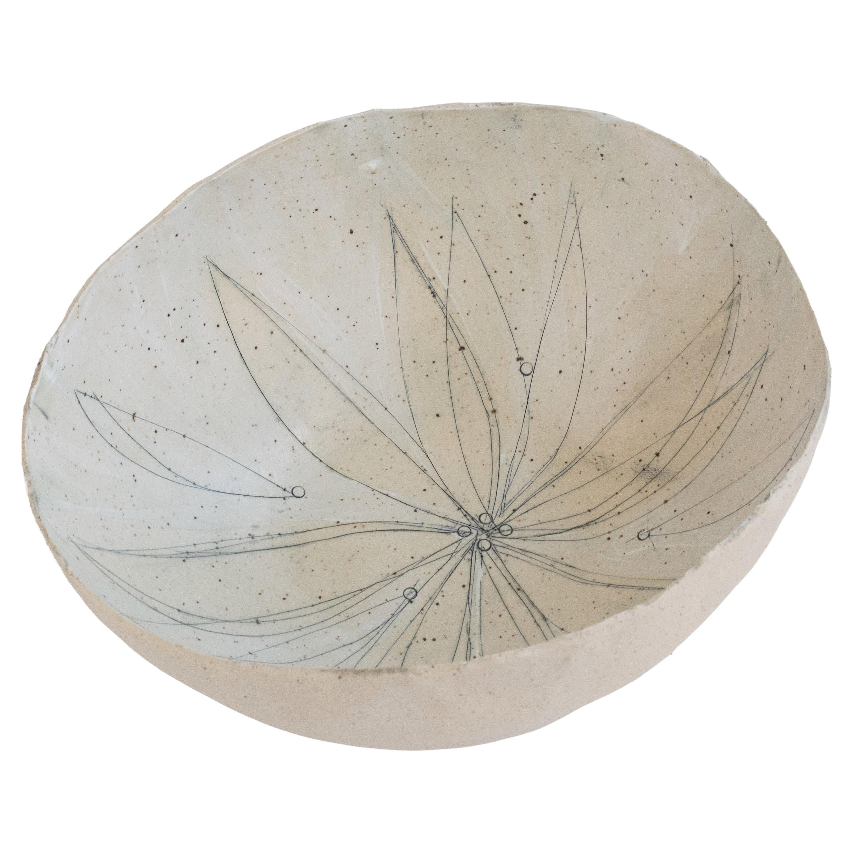 341 Handgefertigte Gathering Stoneware Schale aus Steingut von Helen Prior im Angebot