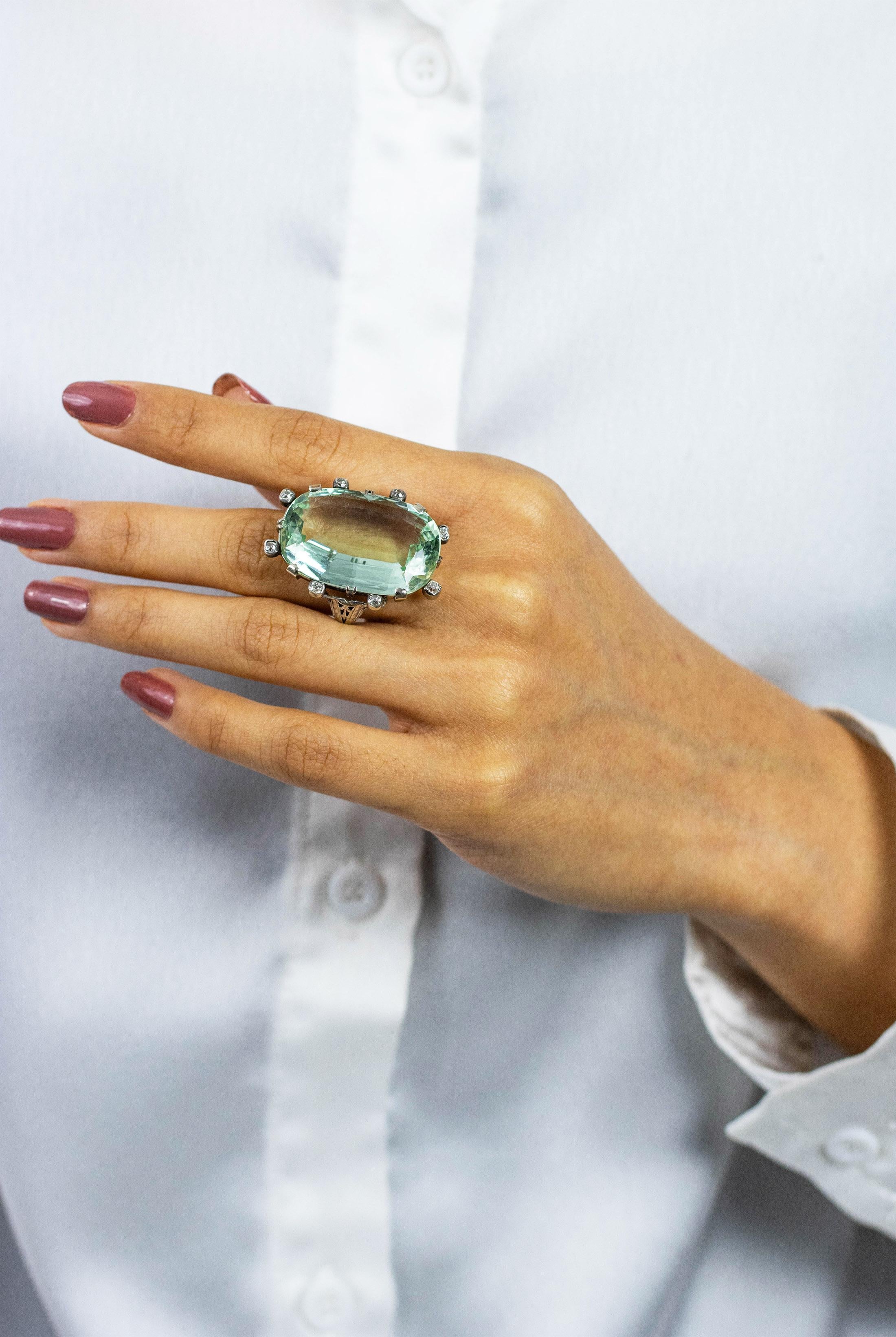 34.18 Carats Antique Green Aquamarine with Diamond Cocktail Ring In Good Condition For Sale In New York, NY