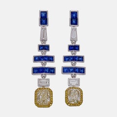 Orecchini con zaffiro blu e diamanti da 3,42 carati in oro bianco da 18 carati