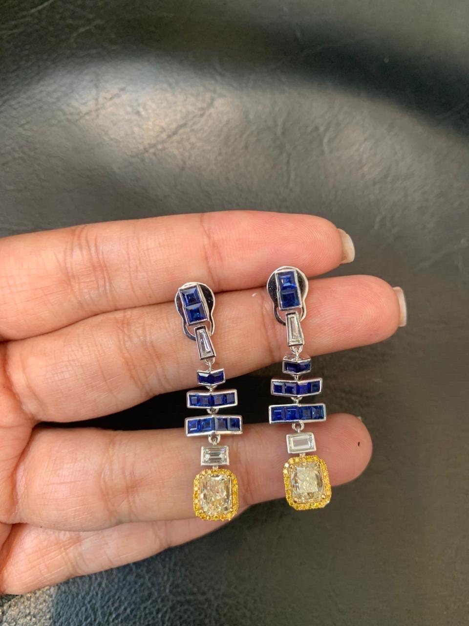 De las mujeres Pendientes de zafiro azul y diamantes de 3,42 quilates en oro blanco de 18 quilates en venta