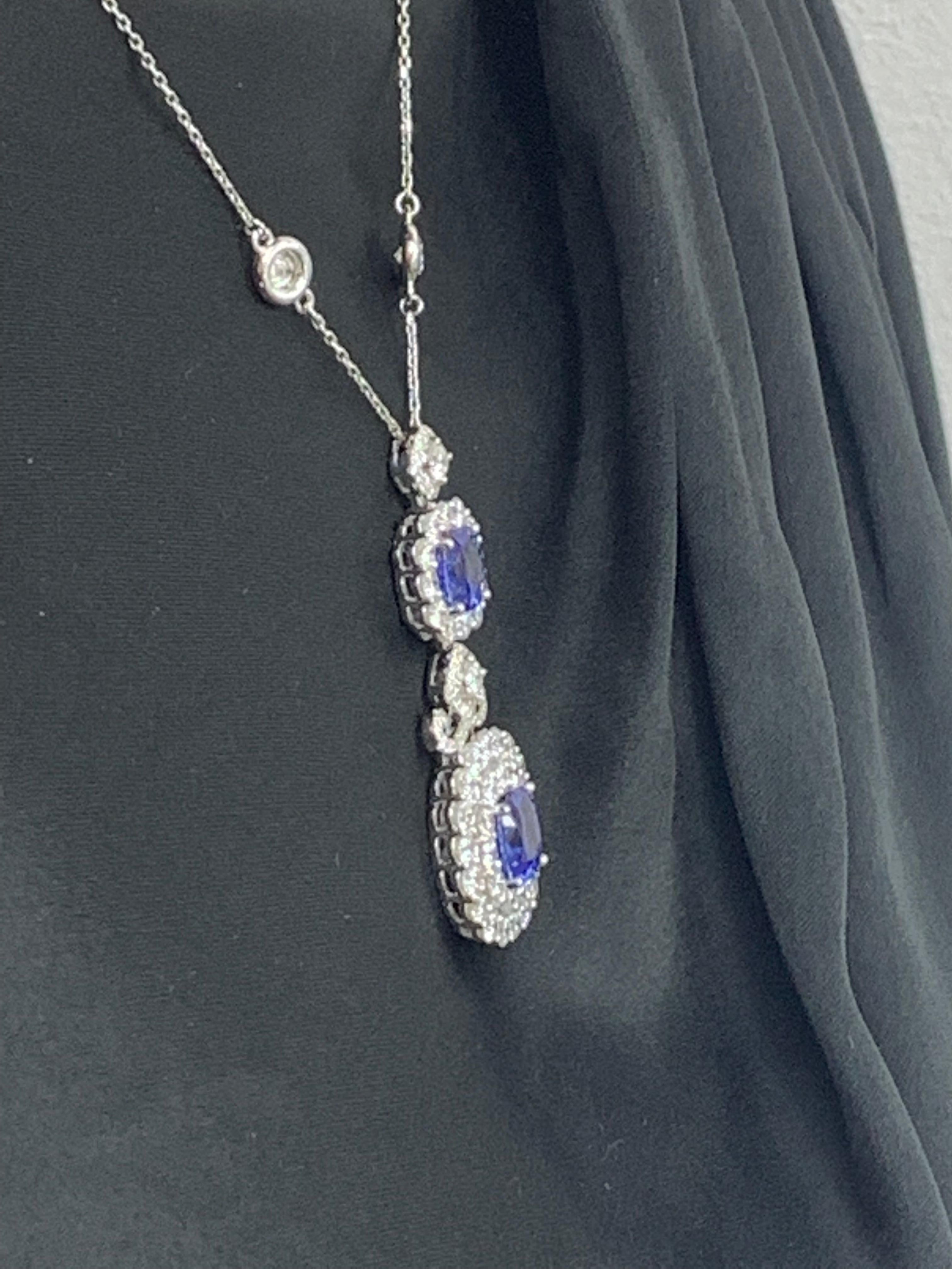 3.42 Carat Cushion Cut Blue sapphire and Diamond Halo Pendant in 18 White Gold For Sale 1