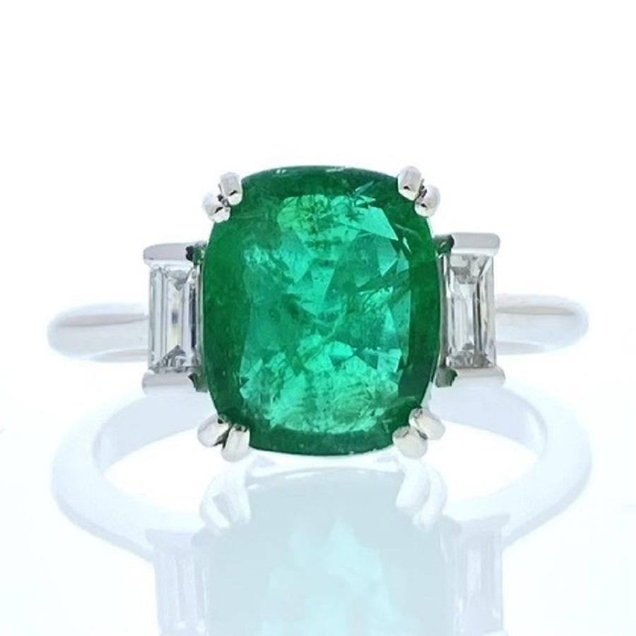 3.42 Carat Cushion Shape Green Emerald & Diamond Ring In 14k White Gold 