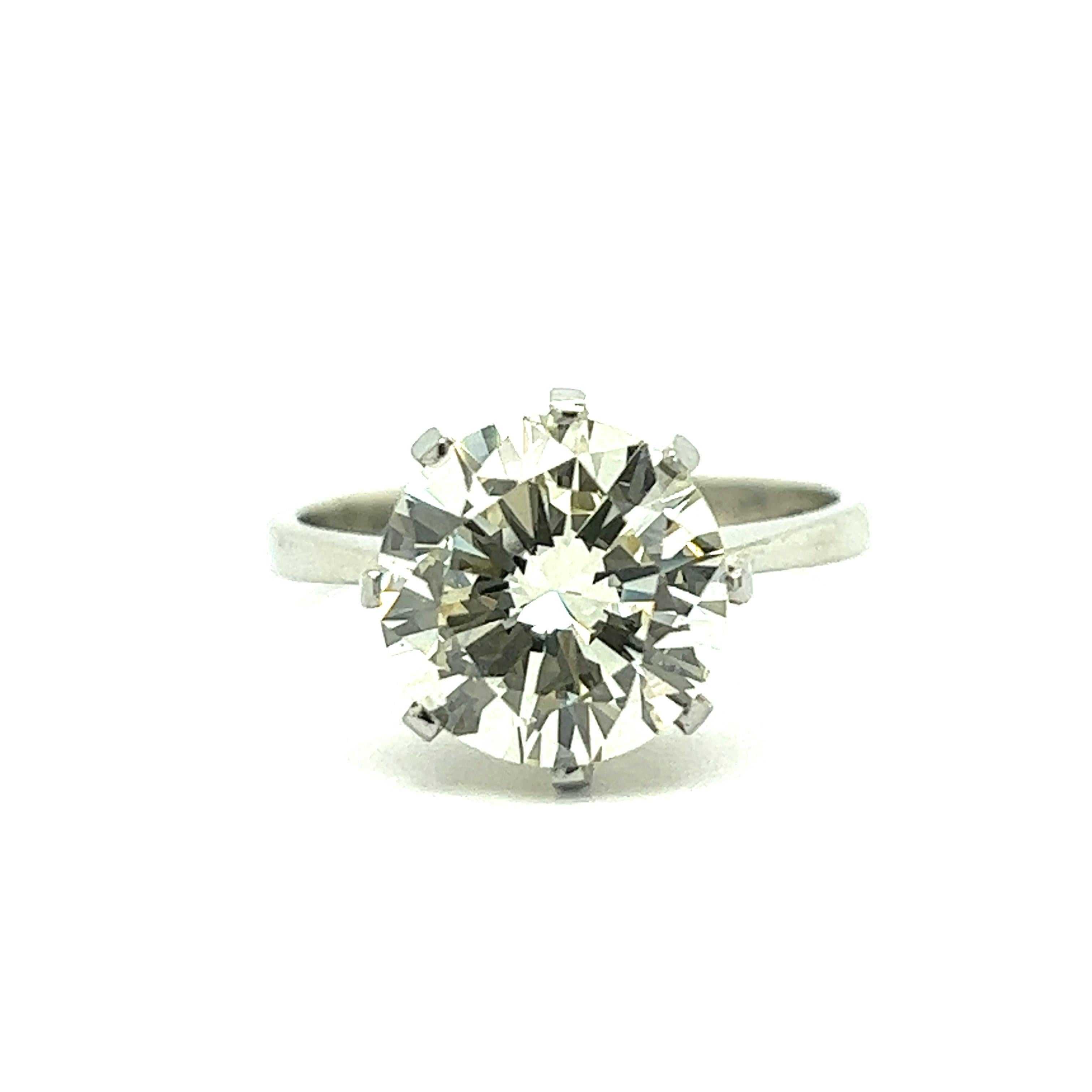 3.42 cts Diamond Solitaire Engagement Ring For Sale 4