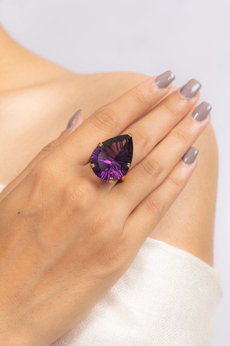 En vente :  34.23 CTW Amethyst Statement Cocktail Ring in 18k Solid Yellow Gold (Bague cocktail en améthyste en or jaune massif) 2