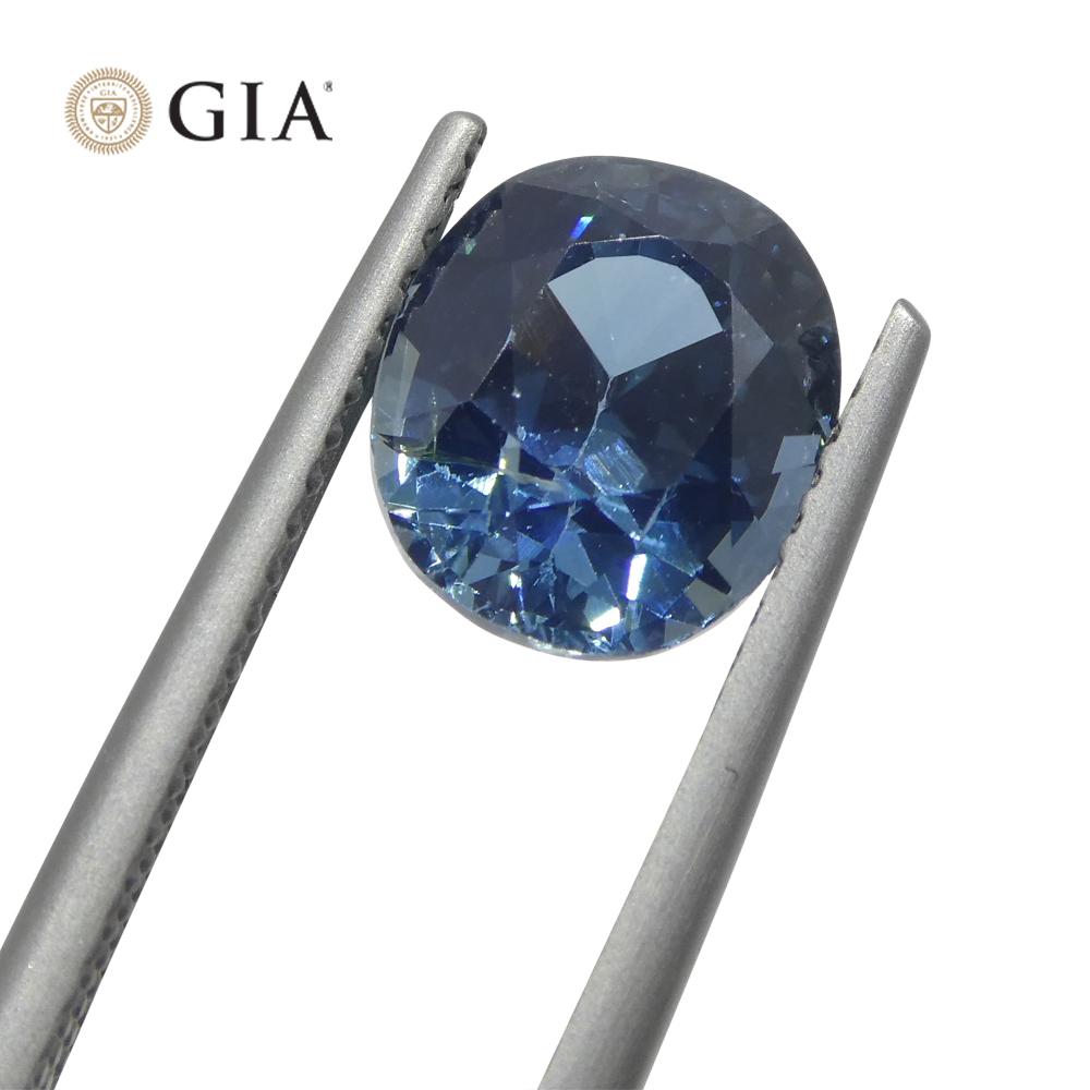 Women's or Men's 3.42ct Oval Greenish Blue Sapphire GIA Certified Nigeria   For Sale