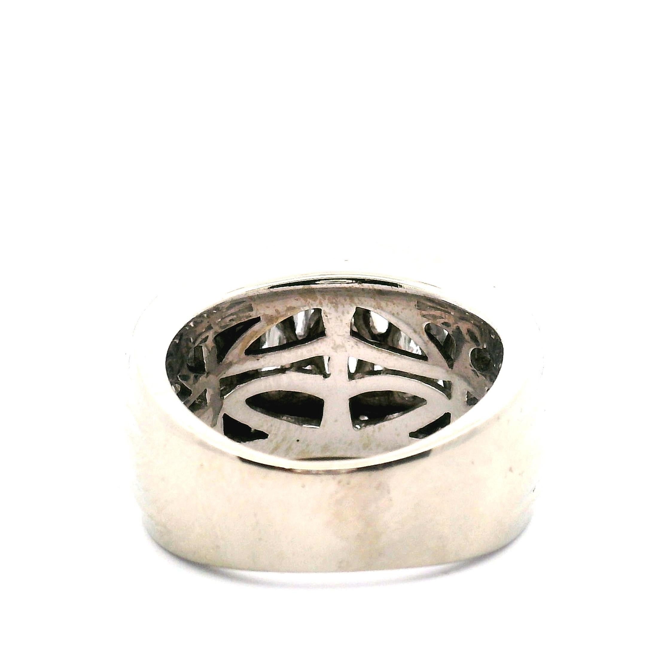 3,42cttw. Fascia in platino con diamante multi marquise in vendita 3