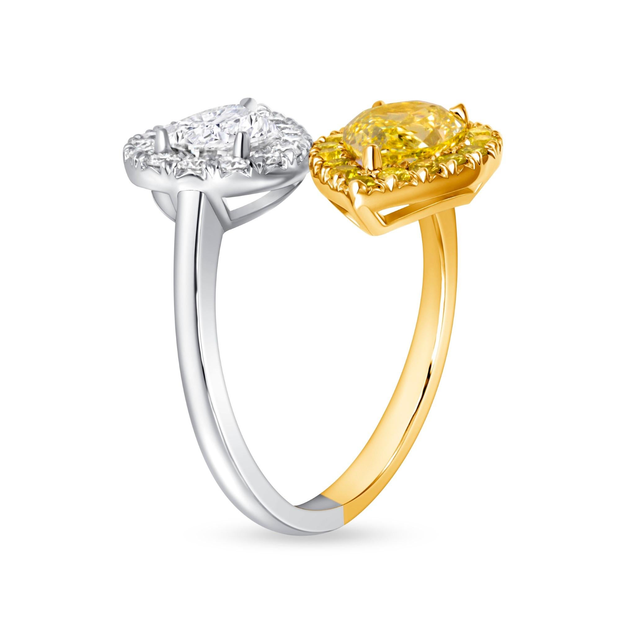 3,42CTW. Anillo de Diamantes Amarillos y Blancos Fancy Intensos en Forma de Pera Certificado GIA en Nuevo estado para la venta en San Francisco, CA