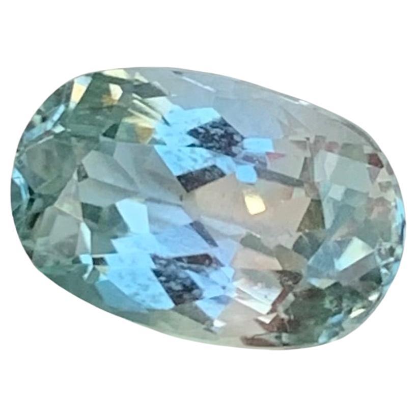 3.43 Carat Natural Loose Hiddenite Oval Shape Spodumene For Jewellery Making For Sale