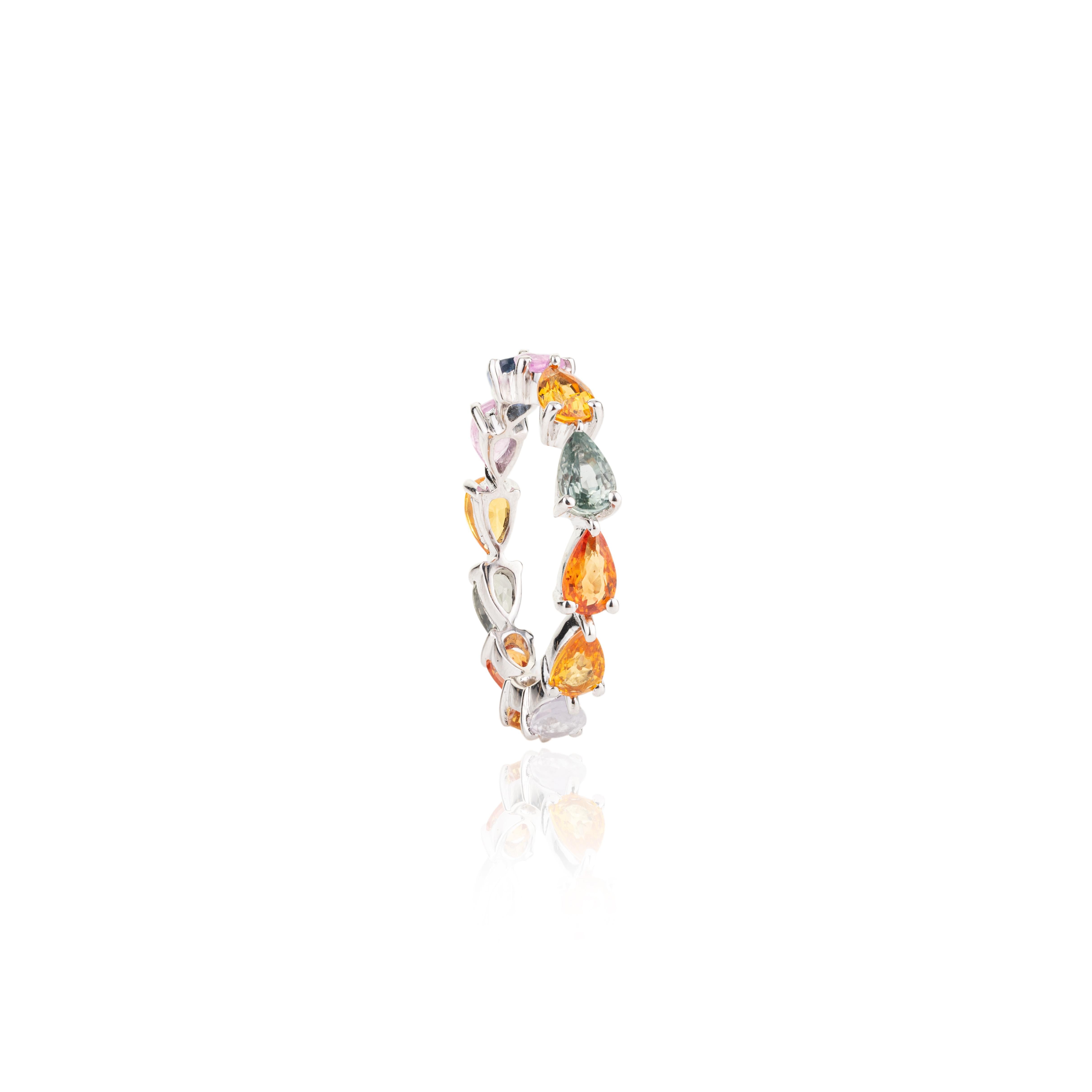 En vente :  Bague empilable en or blanc 18 carats avec saphirs multi-perles de 3,43 carats 3