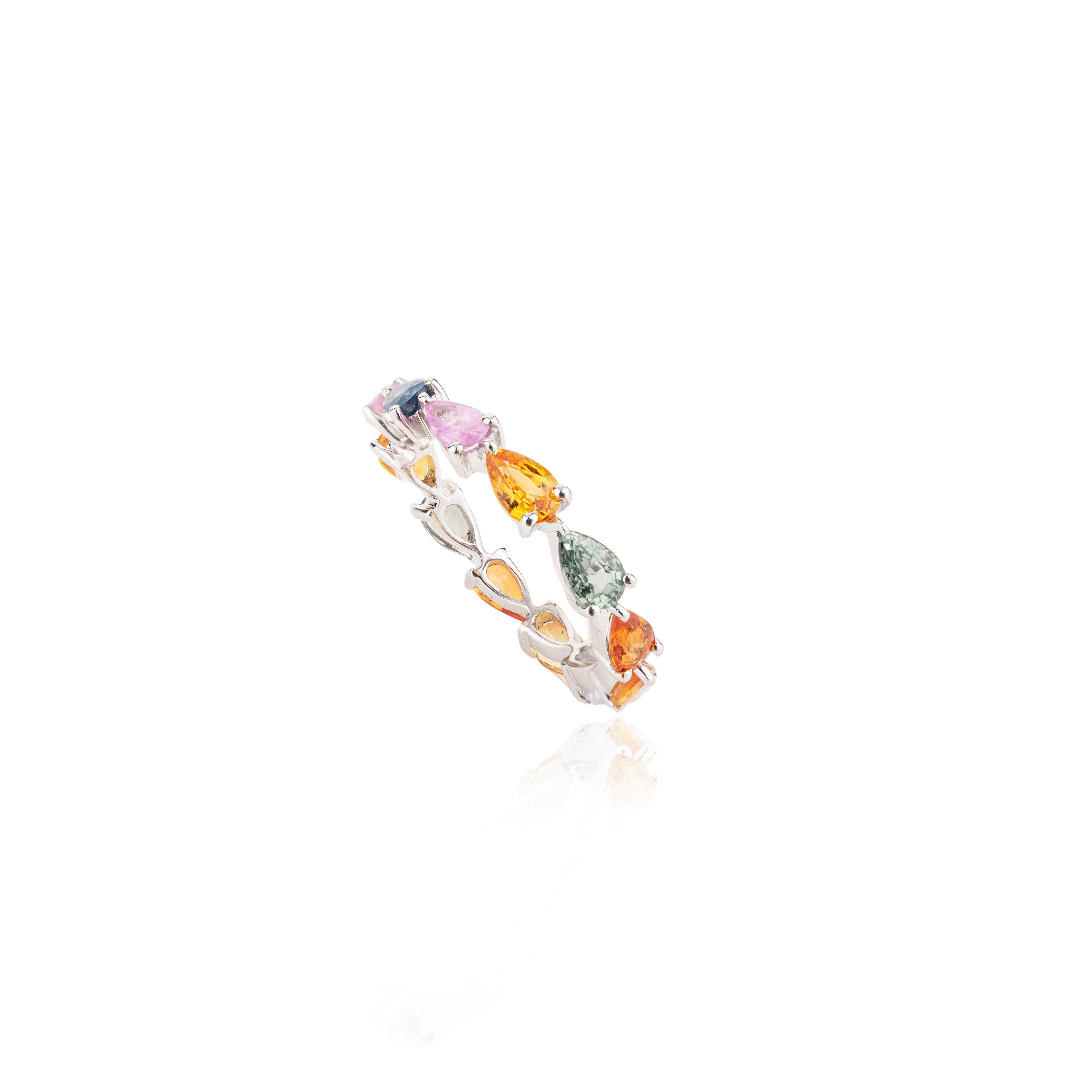 En vente :  Bague empilable en or blanc 18 carats avec saphirs multi-perles de 3,43 carats 7