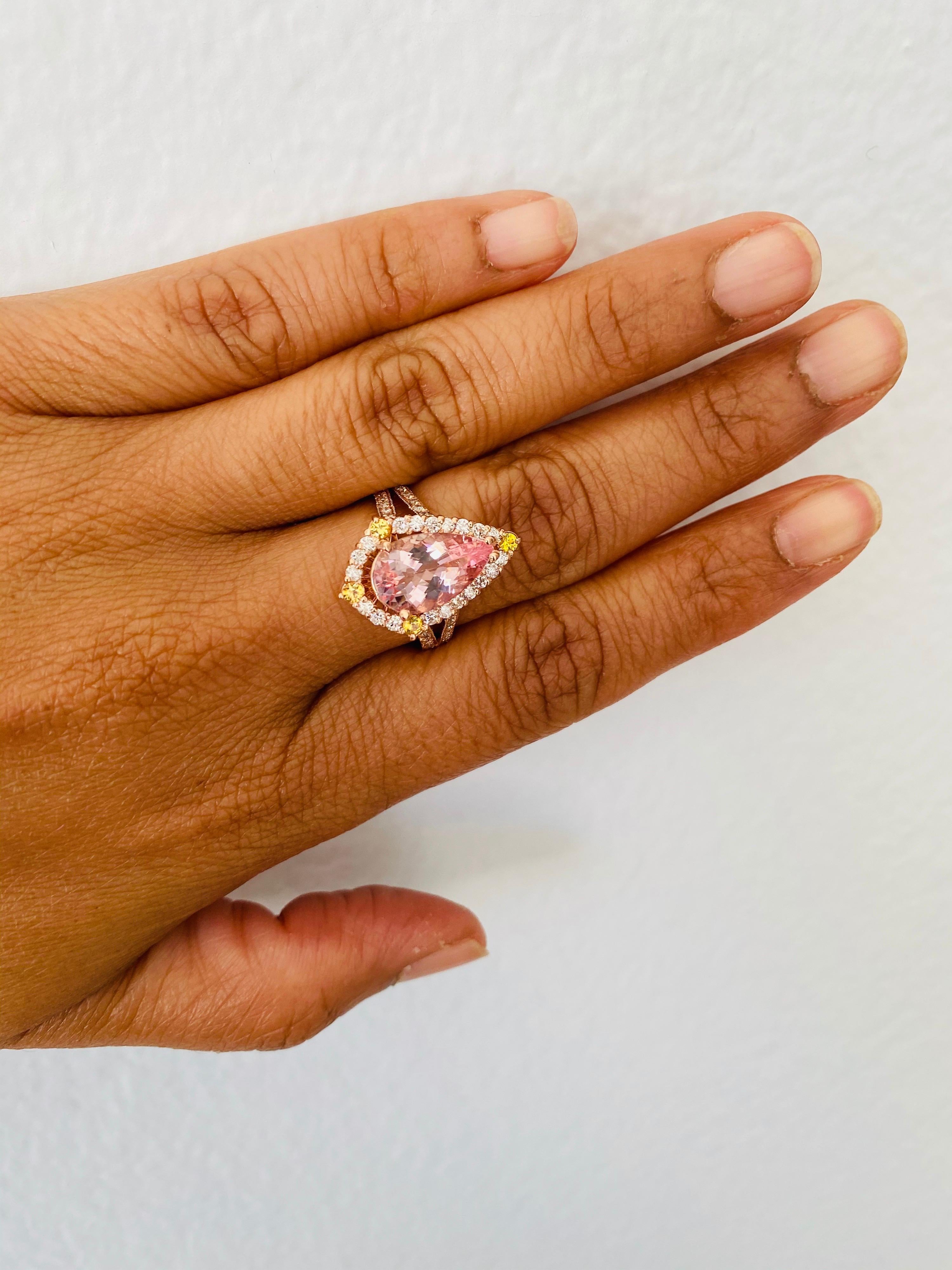 3.43 Carat Pink Morganite Diamond 14 Karat Rose Gold Bridal Ring In New Condition In Los Angeles, CA