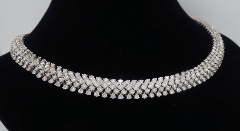 34.31 Carat Diamond Necklace in 18 Karat White Gold at 1stDibs