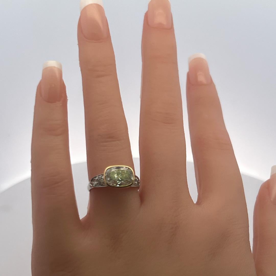 Bague de fiançailles en or 18 carats 3,43 coussin et diamant taille européenne ancienne en vente 5