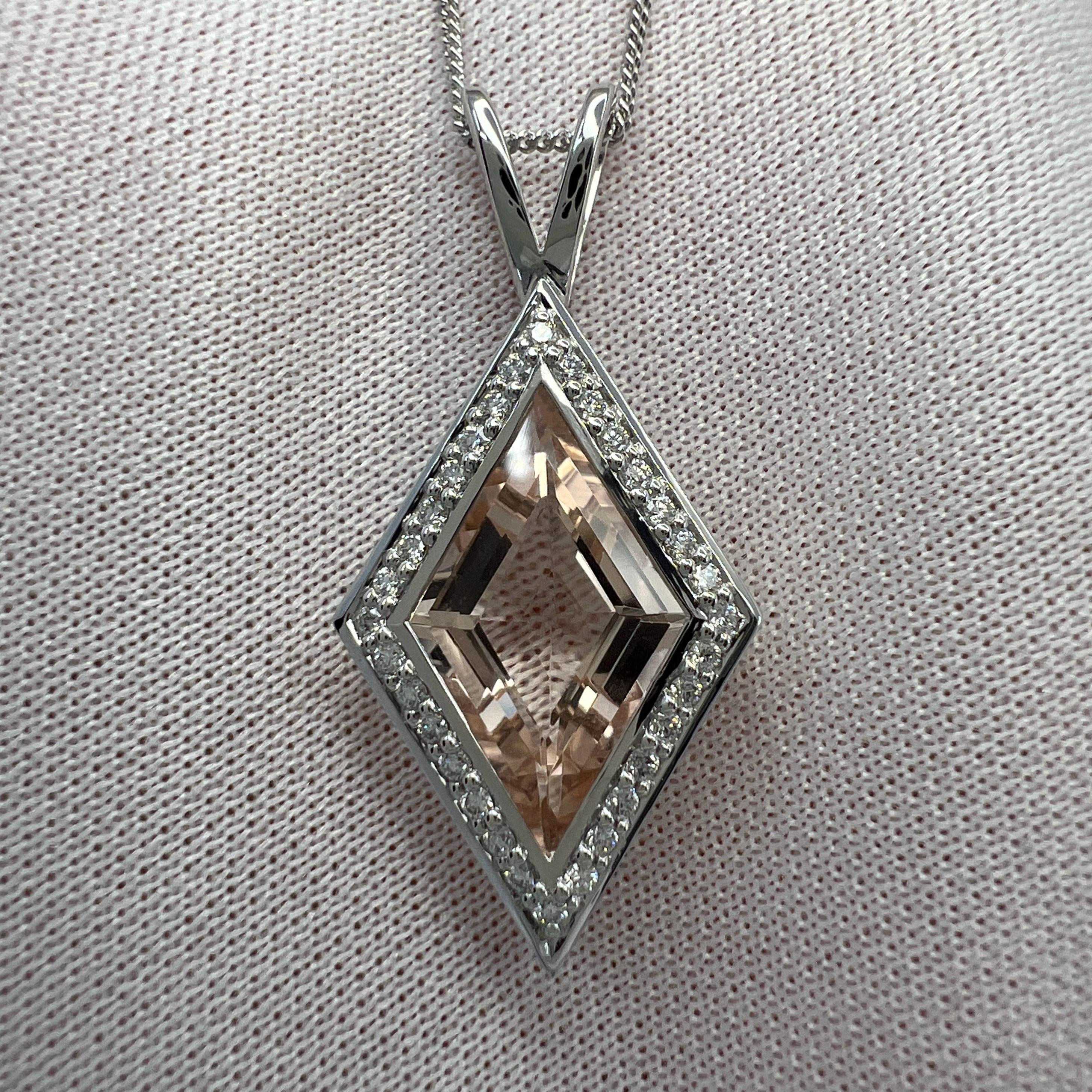 3.43ct Fancy Kite Cut Morganite & Diamond 18k White Gold Halo Pendant Necklace In New Condition For Sale In Birmingham, GB