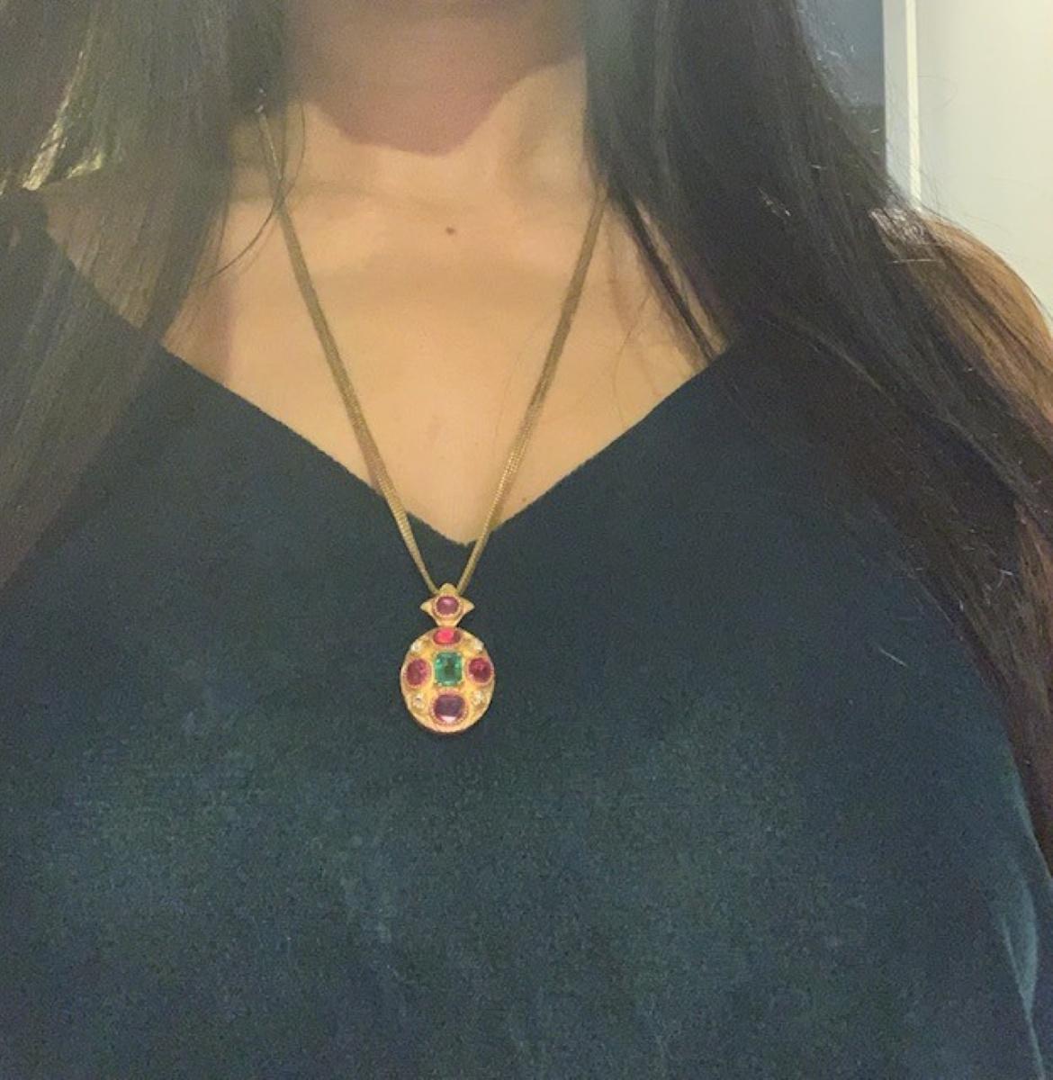 Rubí natural de Birmania sin calentar de 3,44 quilates Anillo de diamantes esmeralda de 1,68 quilates Cum Colgante en Nuevo estado para la venta en Yorba Linda, CA