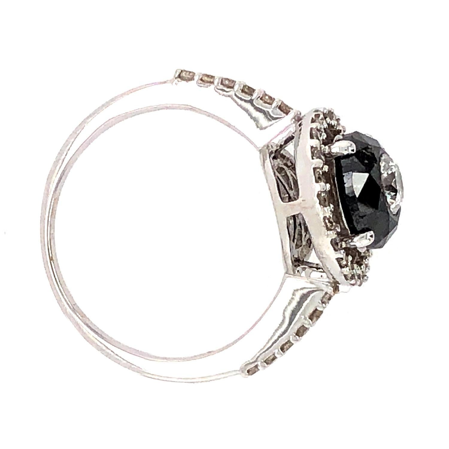 Artisan 3.44ct Black & White Diamond Ring Made In 18k White Gold For Sale