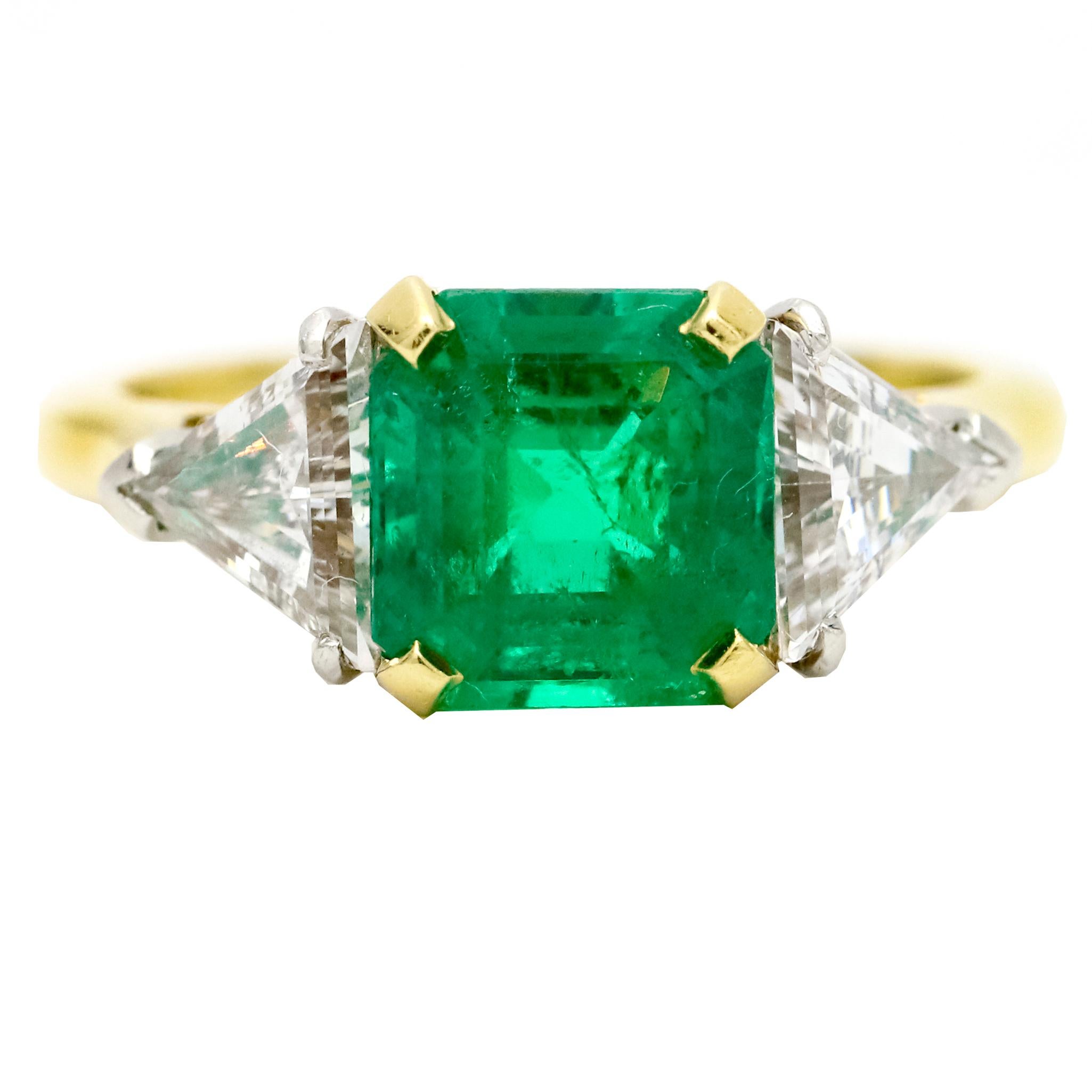 Emerald Cut 3.45 Carat 18 Karat Gold Platinum Emerald Diamond Three-Stone Ring For Sale