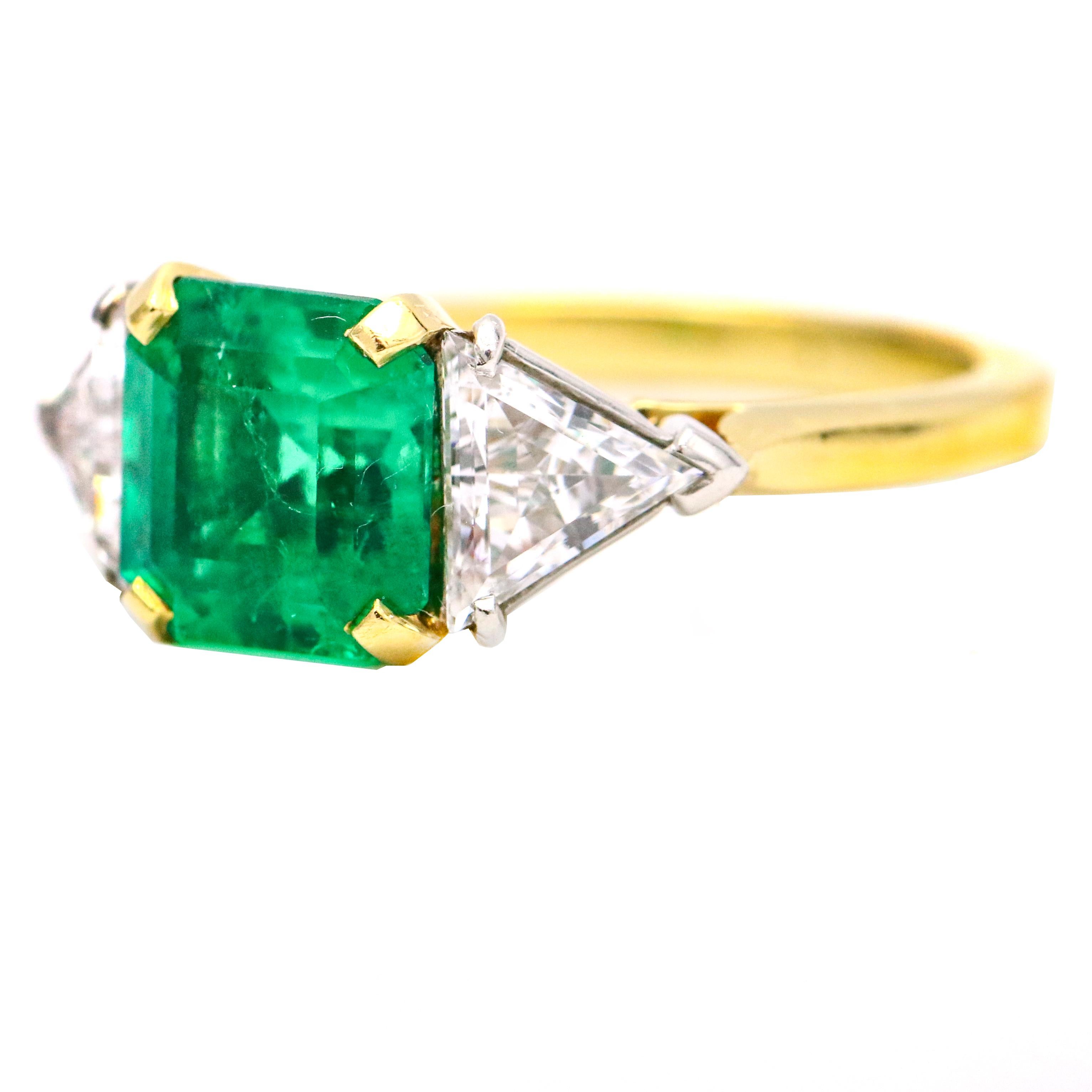 Women's 3.45 Carat 18 Karat Gold Platinum Emerald Diamond Three-Stone Ring For Sale
