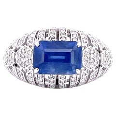 3.45ct Royal Blue Sapphire & Diamond studded 18K White Gold Ring