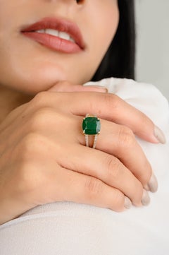 3.45 Carat Deep Green Emerald Diamond Engagement Ring in 14k Solid Yellow Gold