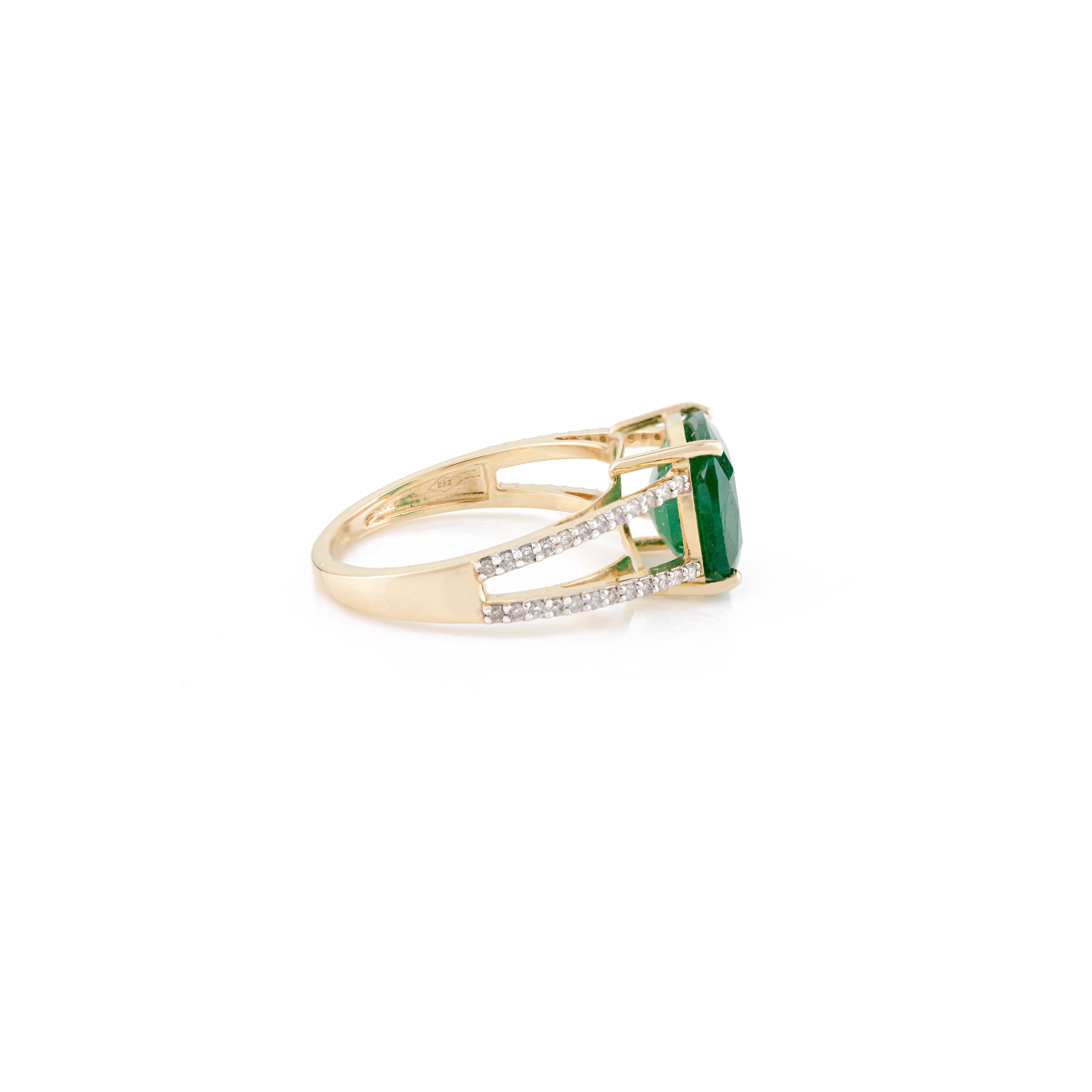 For Sale:  3.45 Carat Deep Green Emerald Diamond Engagement Ring in 14k Solid Yellow Gold 4