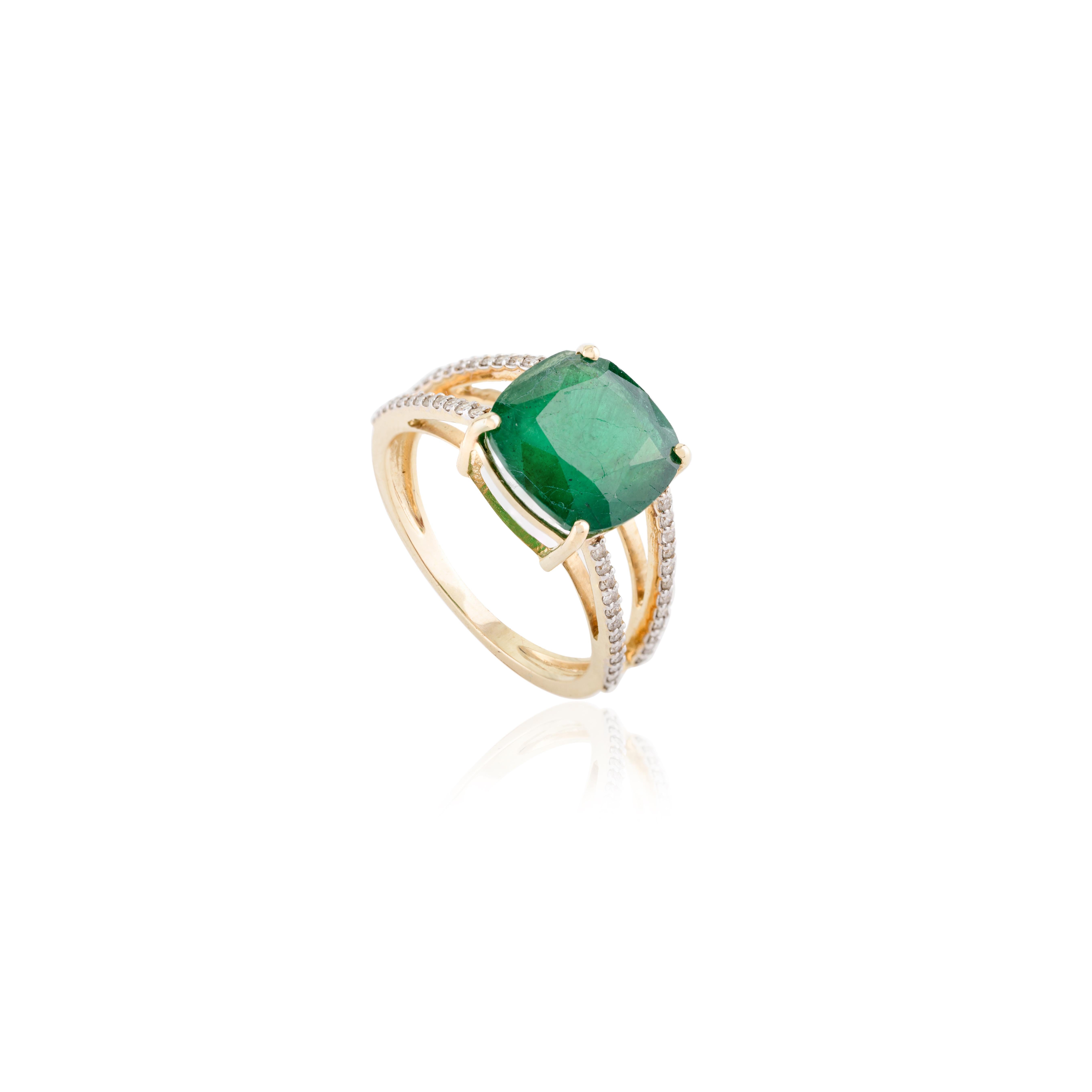 For Sale:  3.45 Carat Deep Green Emerald Diamond Engagement Ring in 14k Solid Yellow Gold 7