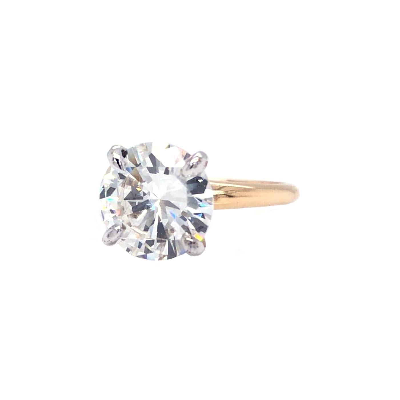 Anillo de diamantes redondos de 3,45 quilates con certificado GIA Oro de 14 quilates Si1 Claridad I Color en Excelente estado para la venta en Aventura, FL