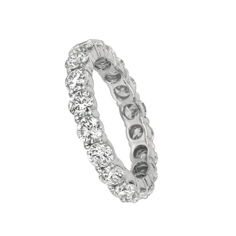 Round Cut 3.45 Carat Natural Diamond Eternity Band Ring G SI 18K White Gold 18 Diamonds For Sale