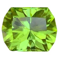 3.45 Carat Natural Loose Apple Green Peridot Stone Fancy Cut Pakistani Gemstone