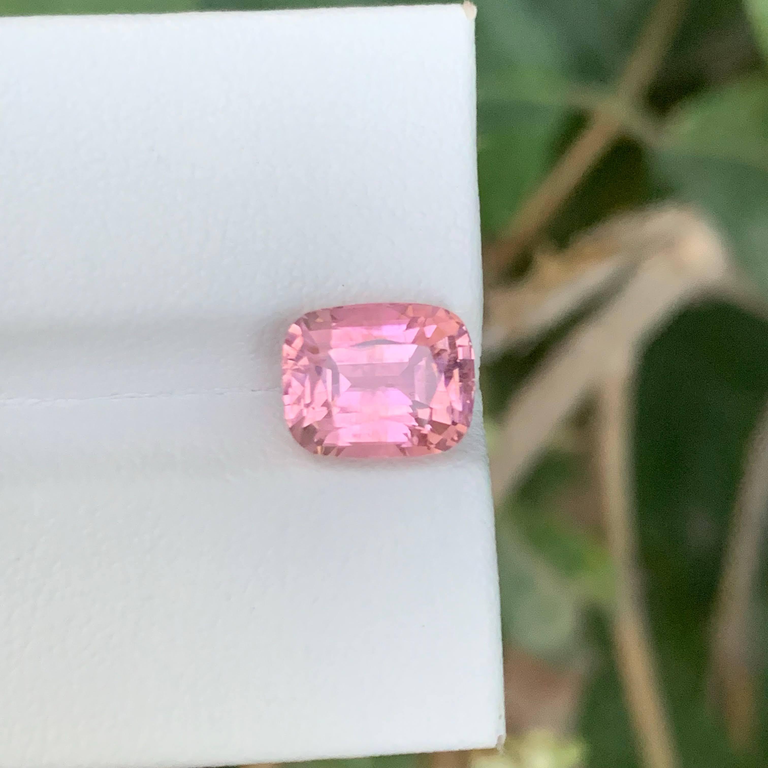 da uomo o donna 3,45 carati di tormalina rosa baby naturale sciolta, pietra tagliata a cuscino Gemma africana in vendita