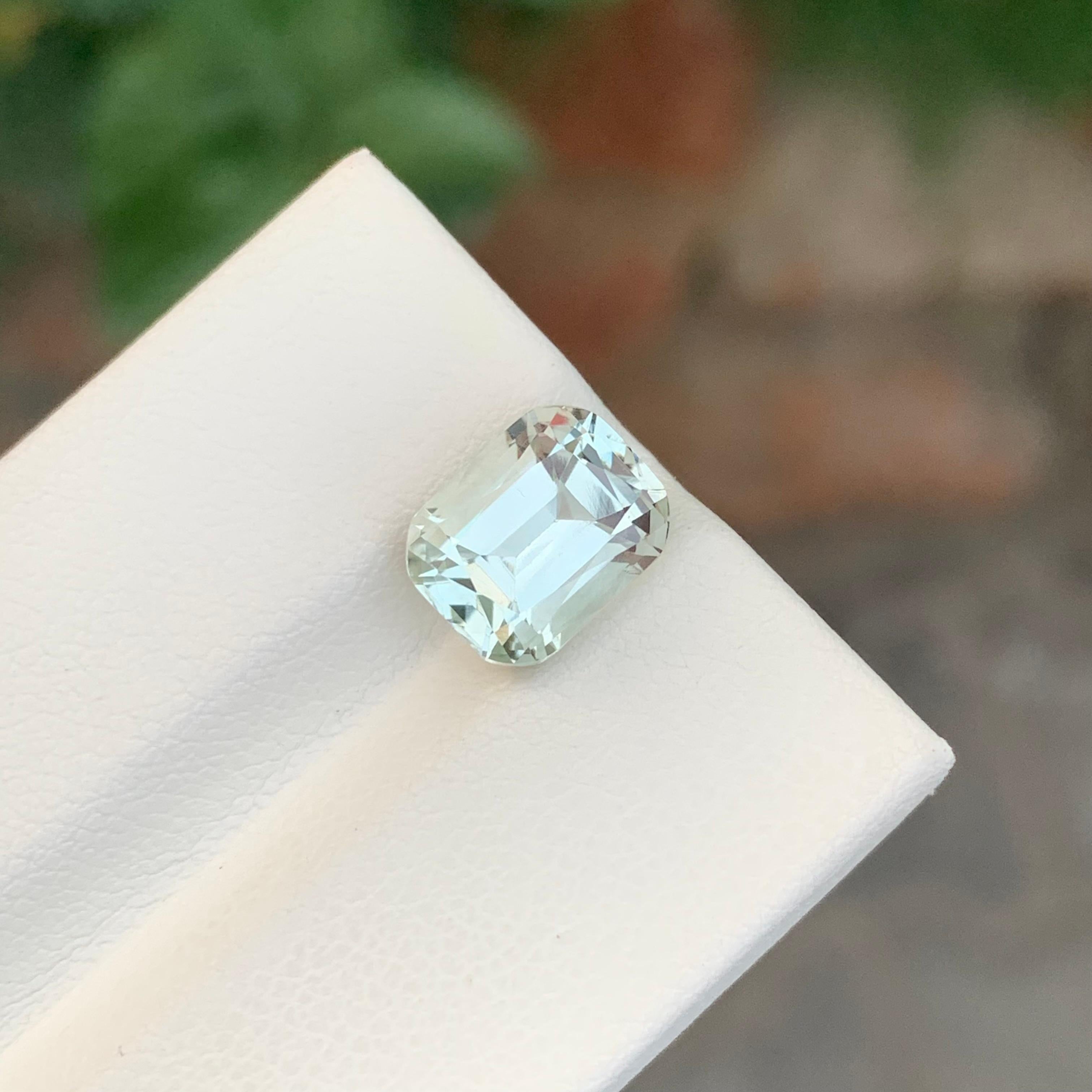 3,45 Karat Natürlicher loser grüner Amethyst Smaragd Form Edelstein im Angebot 1