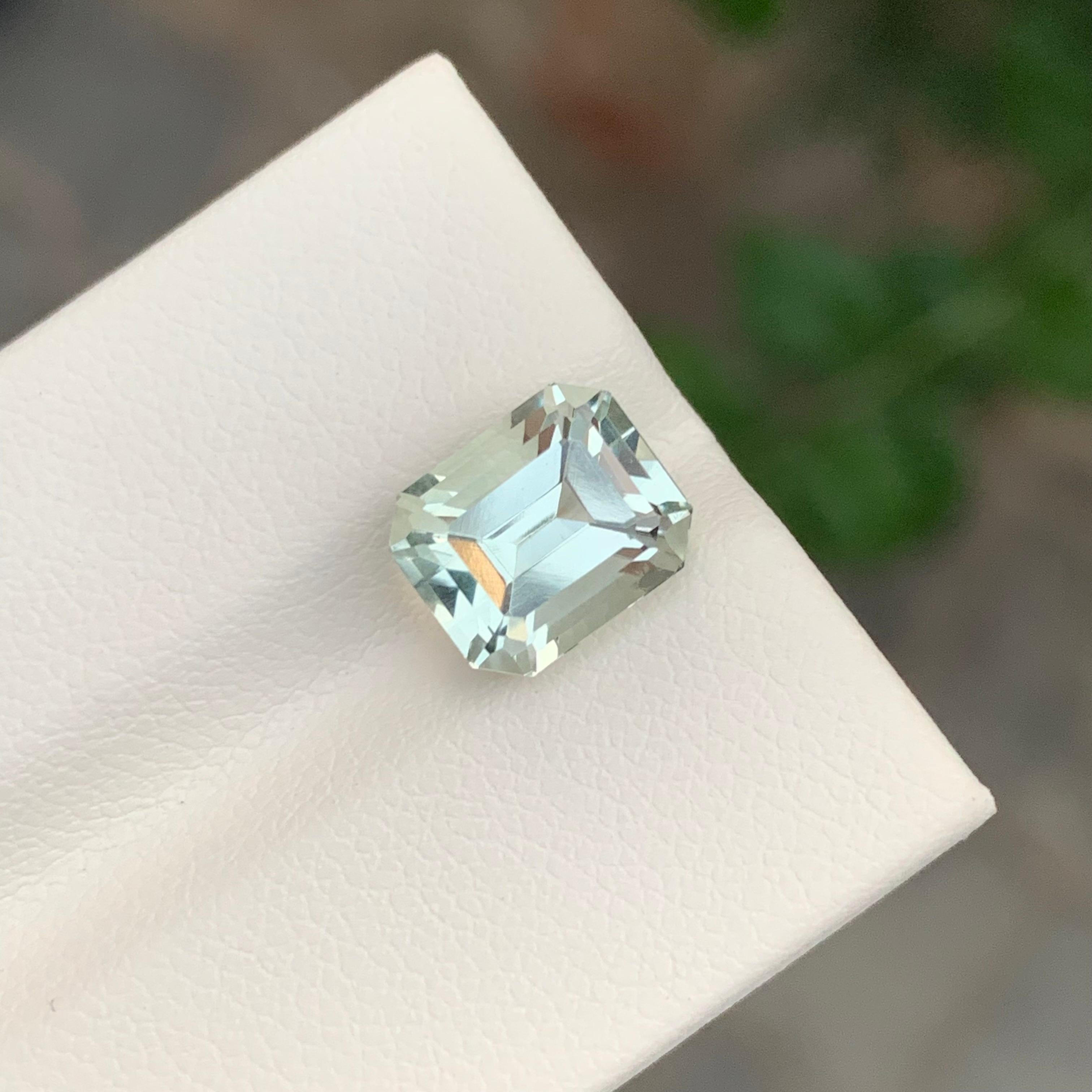 3.45 Karat Natürlicher loser grüner Amethyst/Prasiolith Edelstein in Smaragdform im Zustand „Neu“ im Angebot in Peshawar, PK