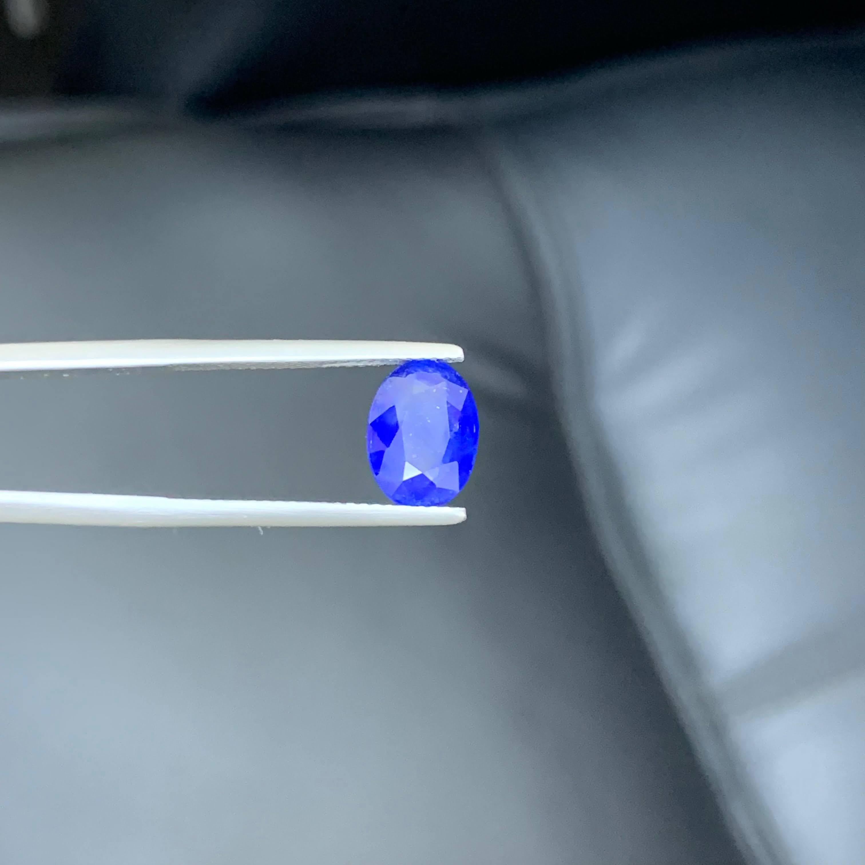 3.45 Carat Natural Loose Intense Blue Sapphire Oval Cut Sri Lankan Gemstone For Sale 1