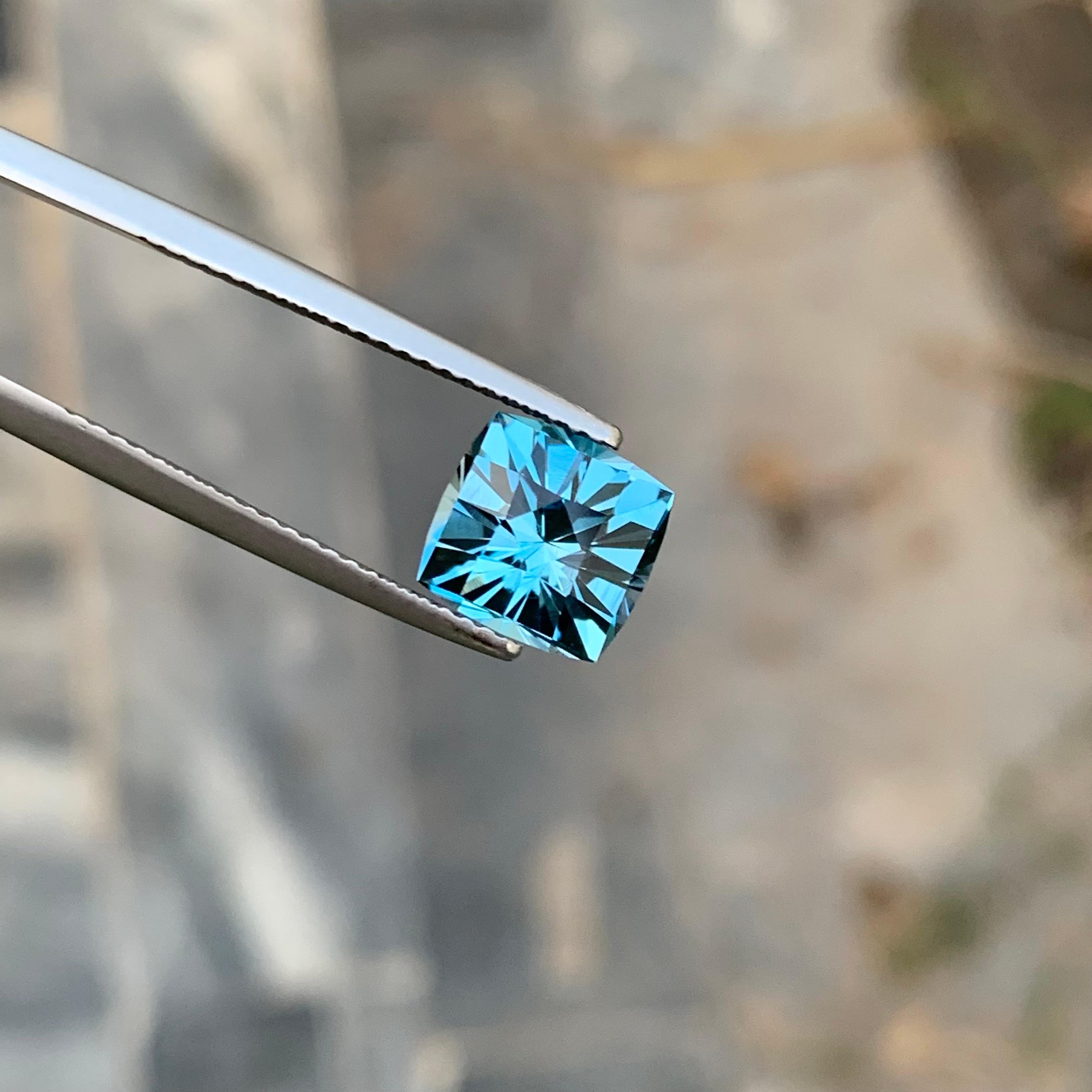 3.45 Carat Natural Loose London Blue Topaz Fancy Cut Gem From Earth Mine  In New Condition For Sale In Peshawar, PK