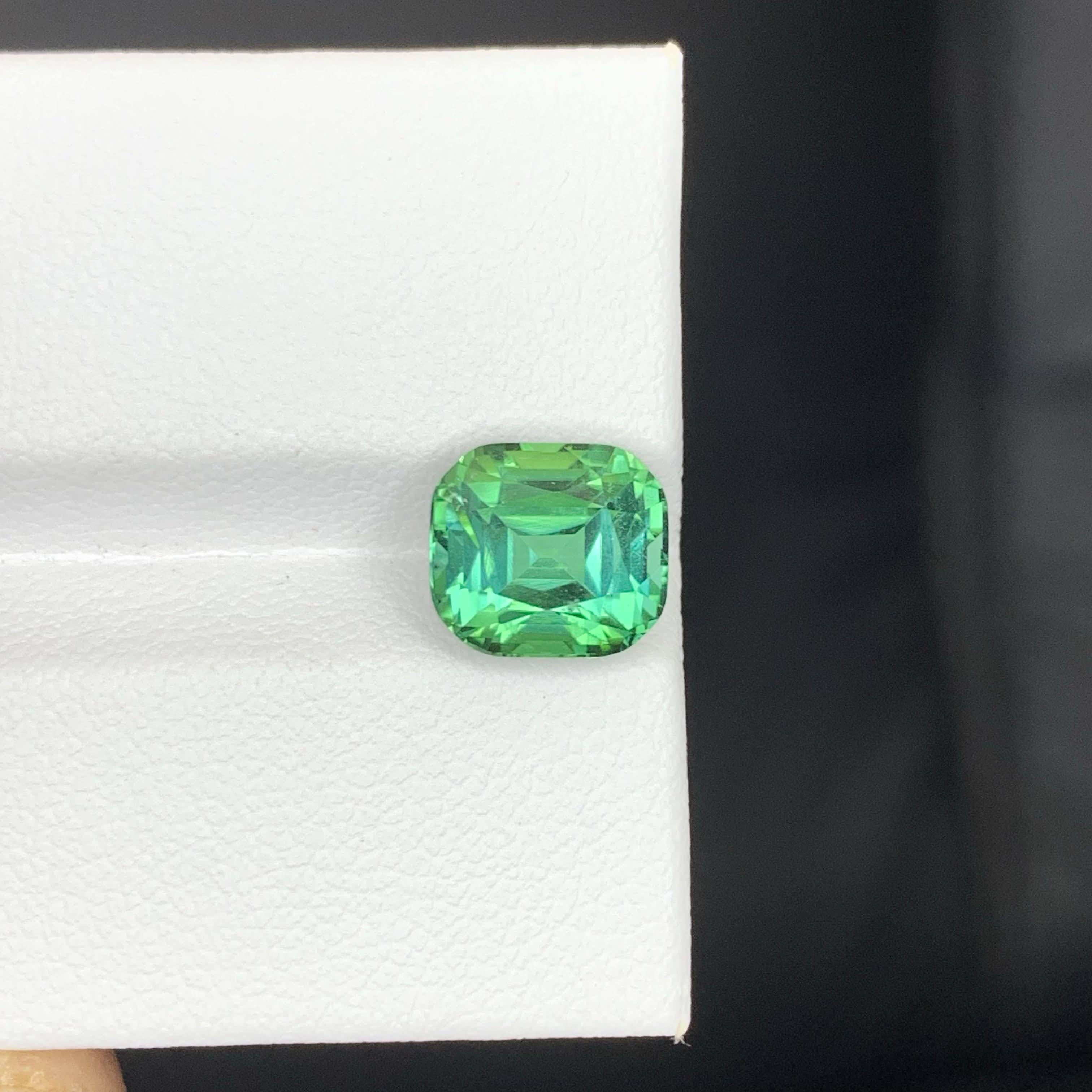 da uomo o donna 3.45 carati di tormalina verde menta naturale sfusa, pietra tagliata a cuscino Gemma afgana in vendita