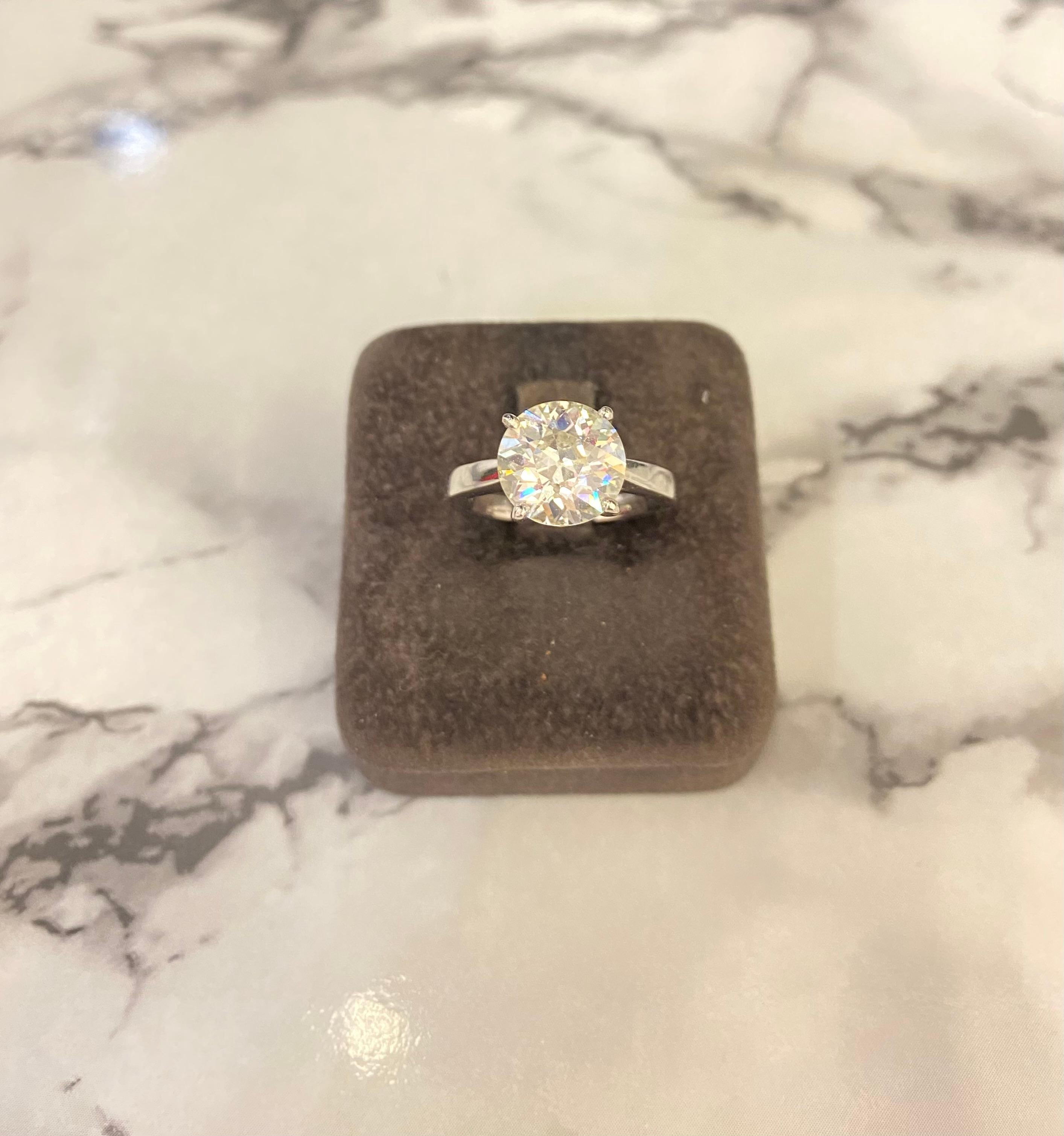 Bague en diamant de taille européenne 3.45 carat Excellent état - En vente à London, GB