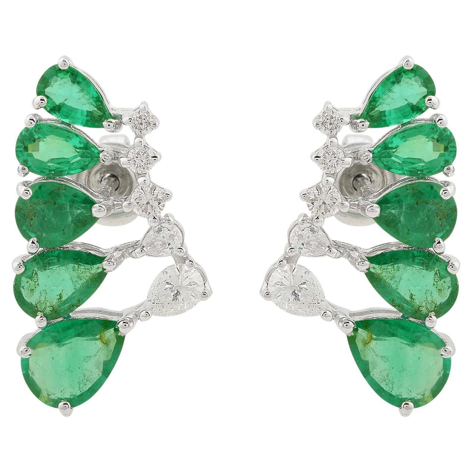 3.45 Carat Pear Natural Emerald Earrings 0.40 Carat Diamond 10 Karat White Gold en vente