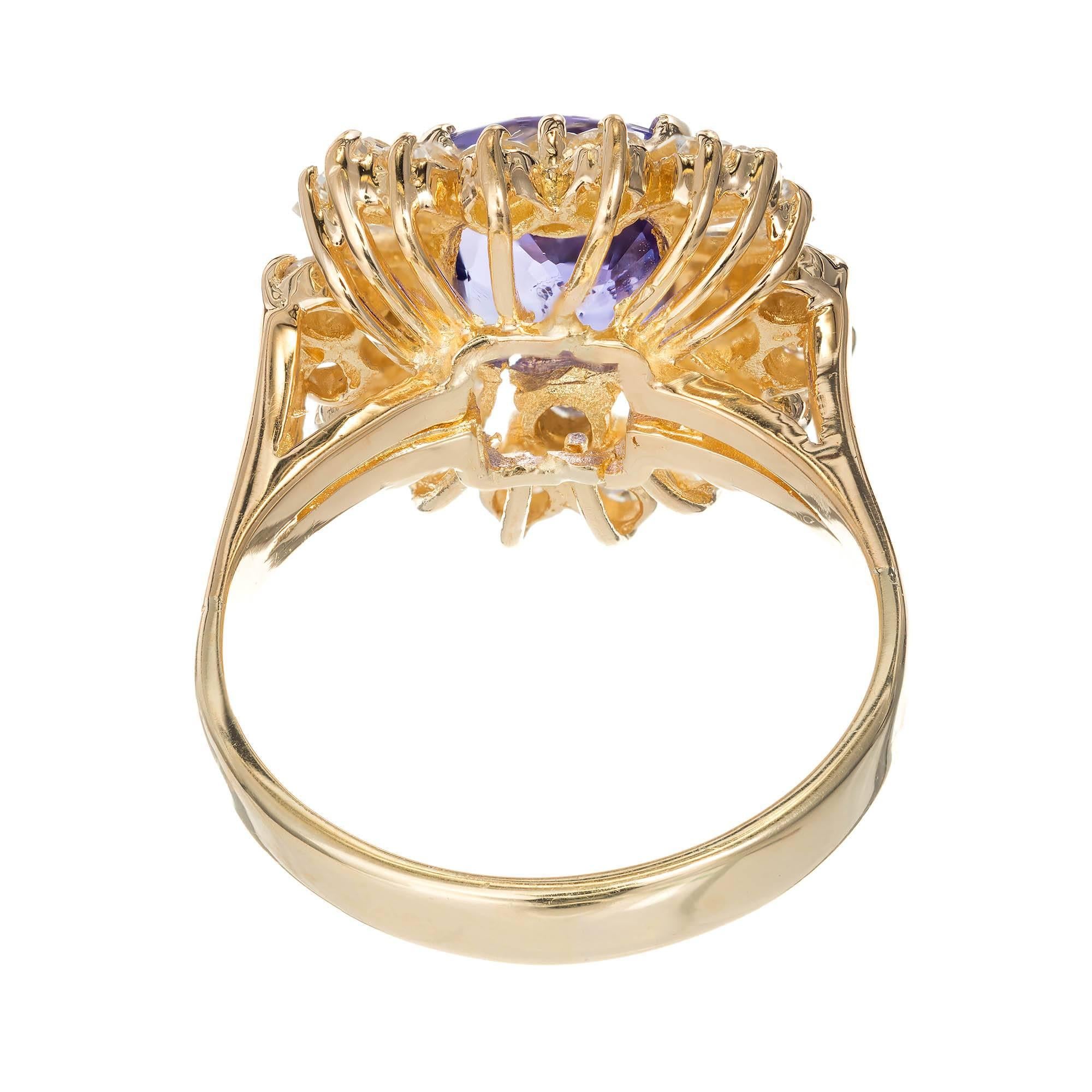 Cushion Cut 3.45 Carat Sapphire Diamond Color Change Violet Purple Gold Engagement Ring For Sale