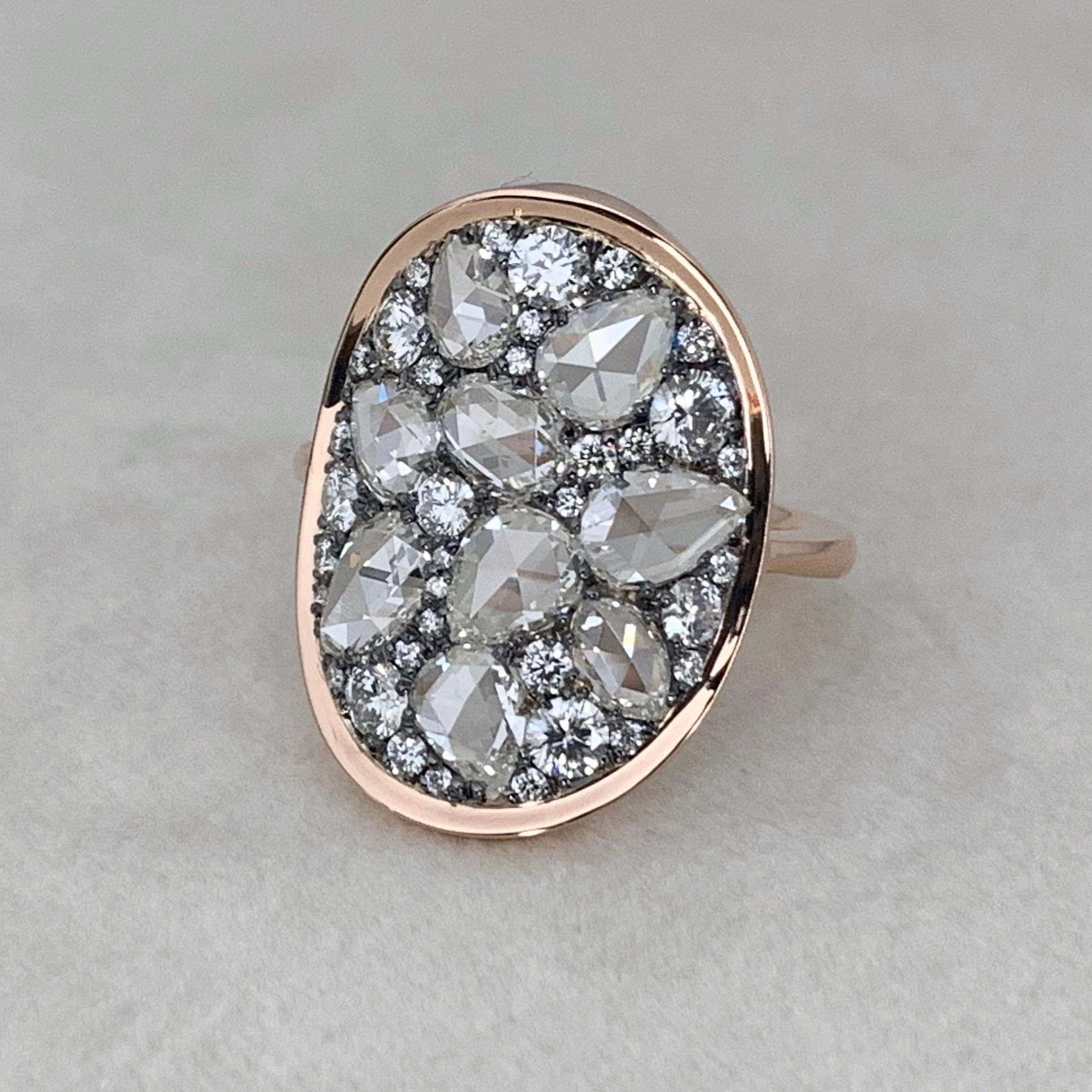 3.45 Carat White GHVS Rose-Cut and Brilliant-Cut Diamond Pave Ring 2