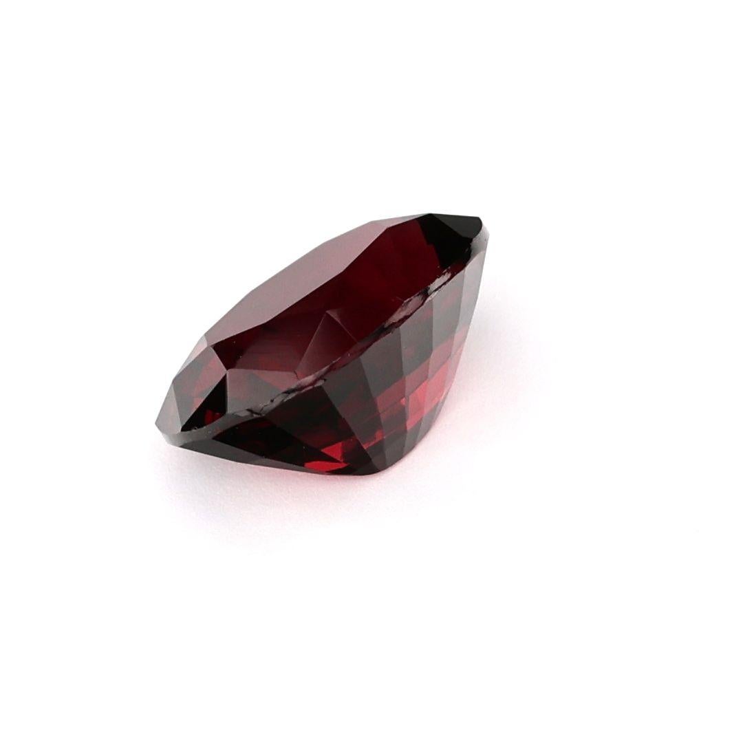 Oval Cut 3.45 Carats Ceylon Pigeon Blood Red Garnet