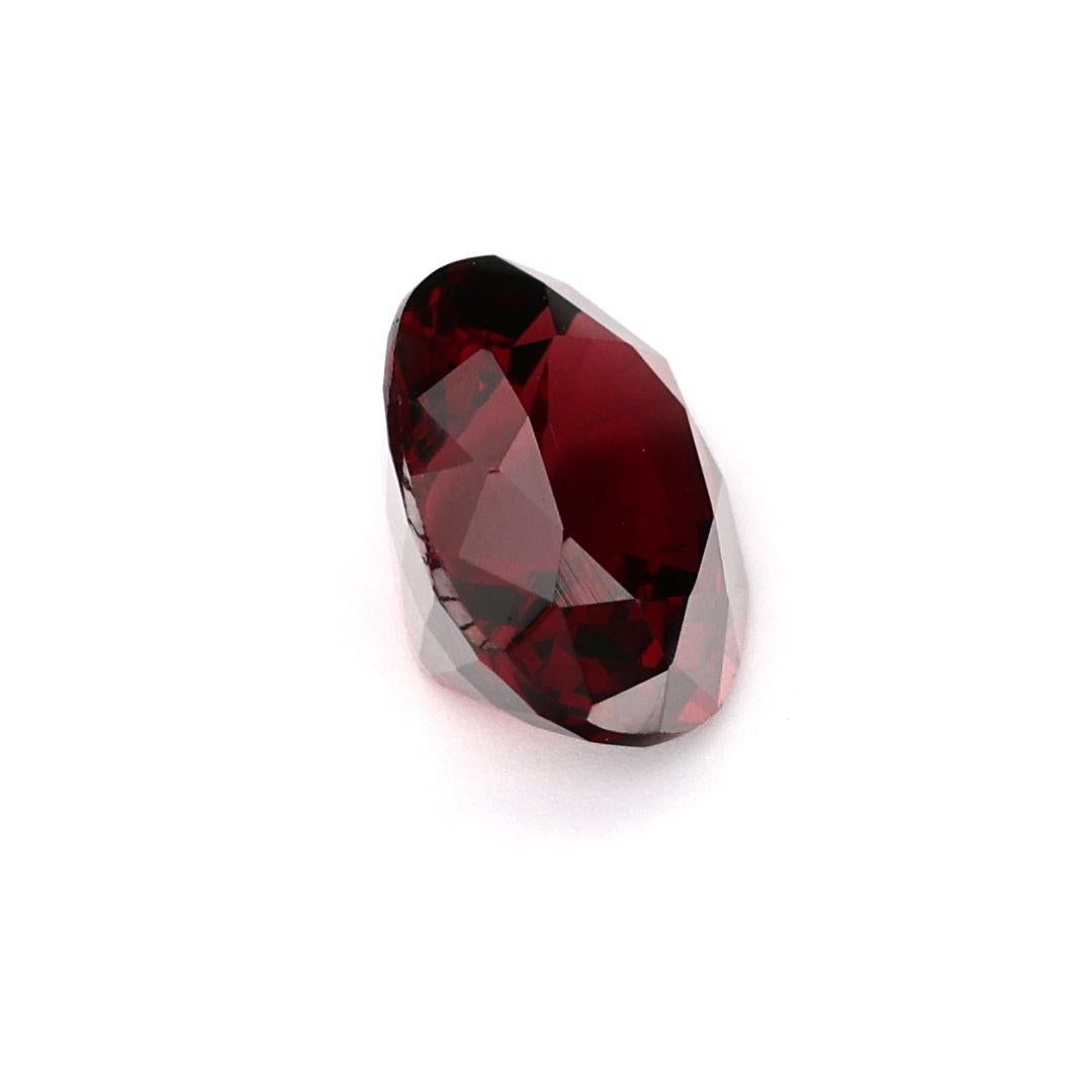 3.45 Carats Ceylon Pigeon Blood Red Garnet 1