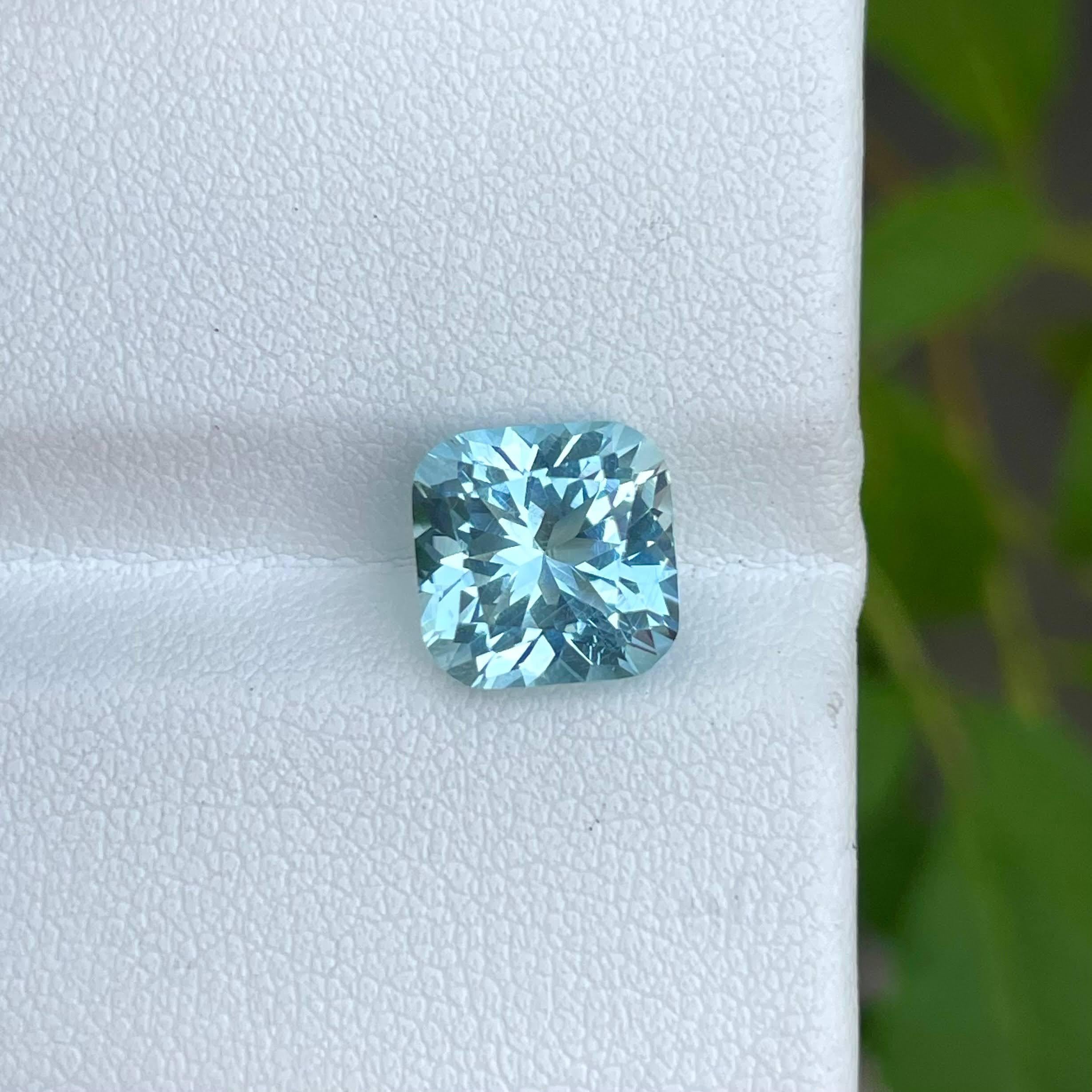 3.45 Carat Natural Loose Fine Aquamarine Custom Precision Cut Nigerian Gemstone For Sale 2