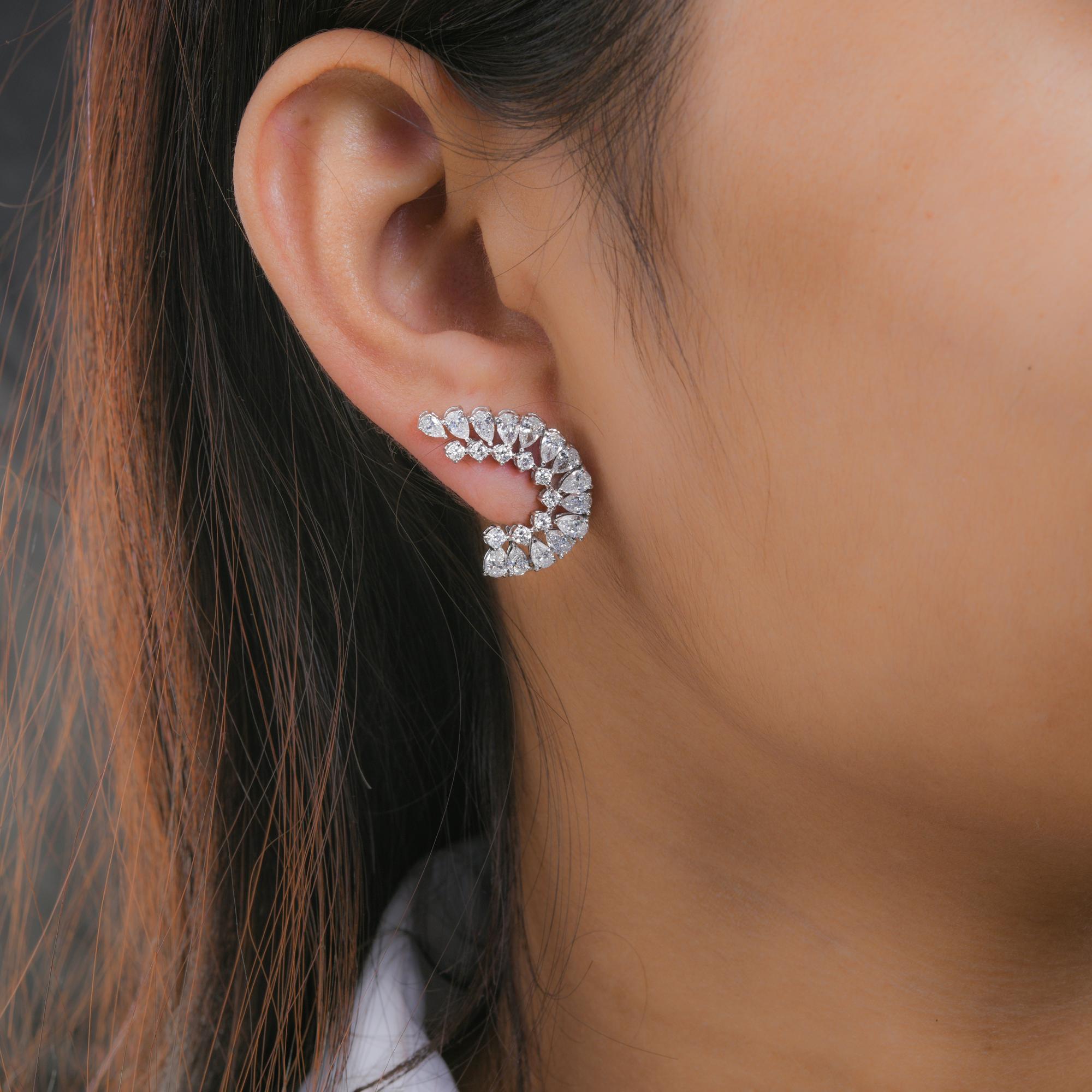 3,45 Ct. Orecchini con diamanti tondi e a pera SI/H Gioielli fatti a mano in oro bianco 14 carati In condizioni Nuovo in vendita a Diera, Dubai